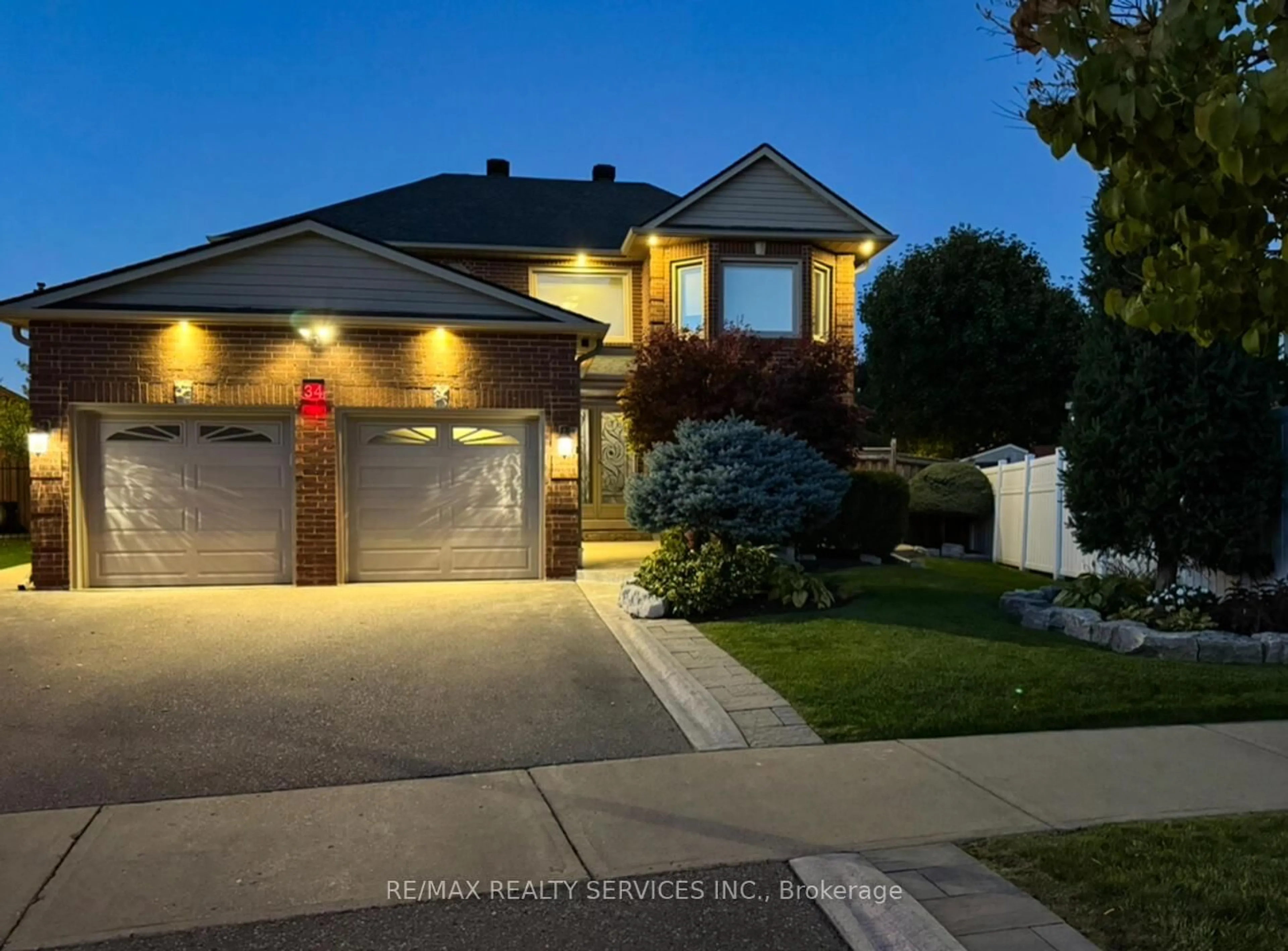 Unknown for 34 Garbutt Cres, Brampton Ontario L6X 3G2