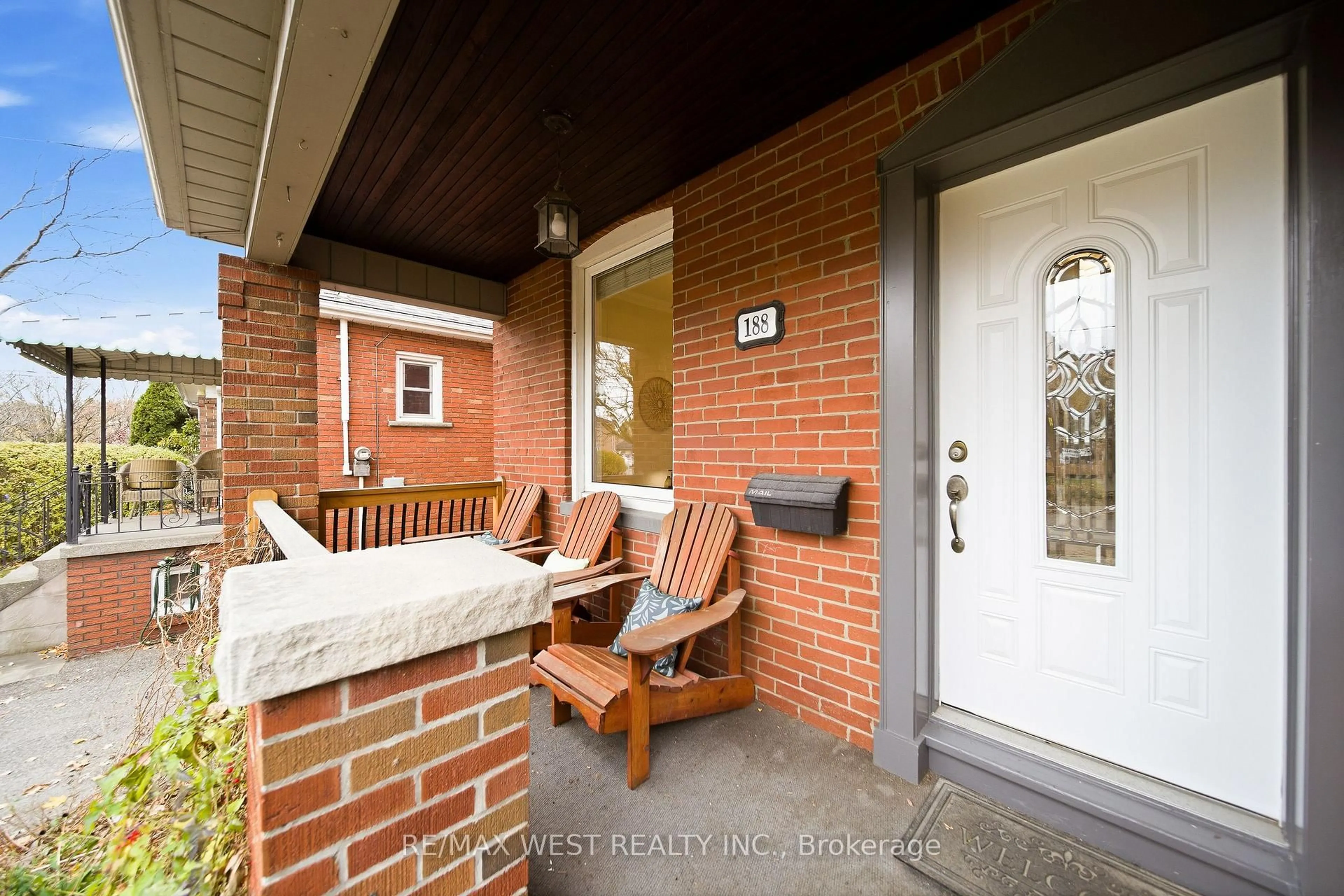 Unknown for 188 Fifth St, Toronto Ontario M8V 2Z7