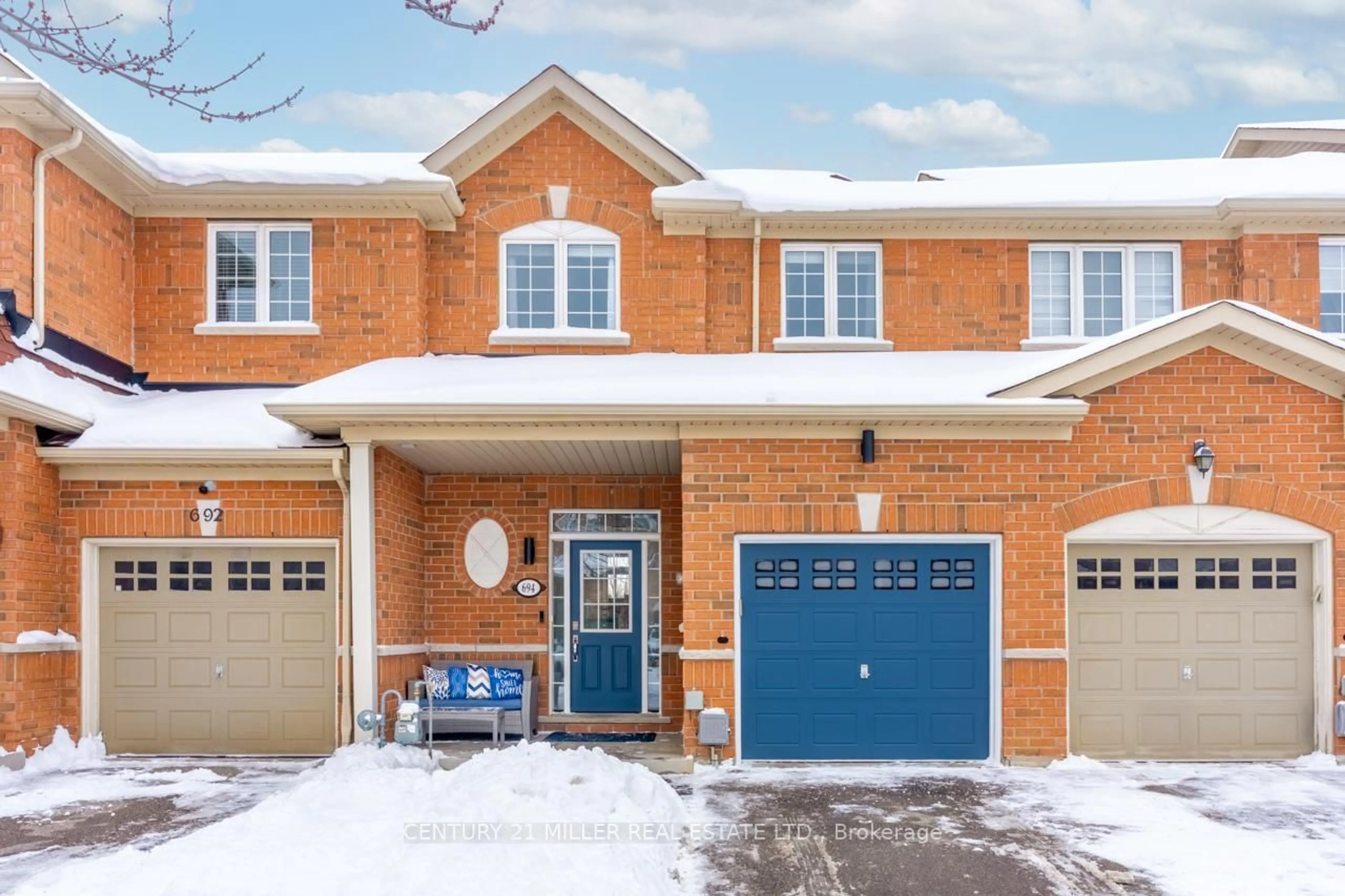 Home with brick exterior material, street for 694 Sauve St, Milton Ontario L9T 8M4