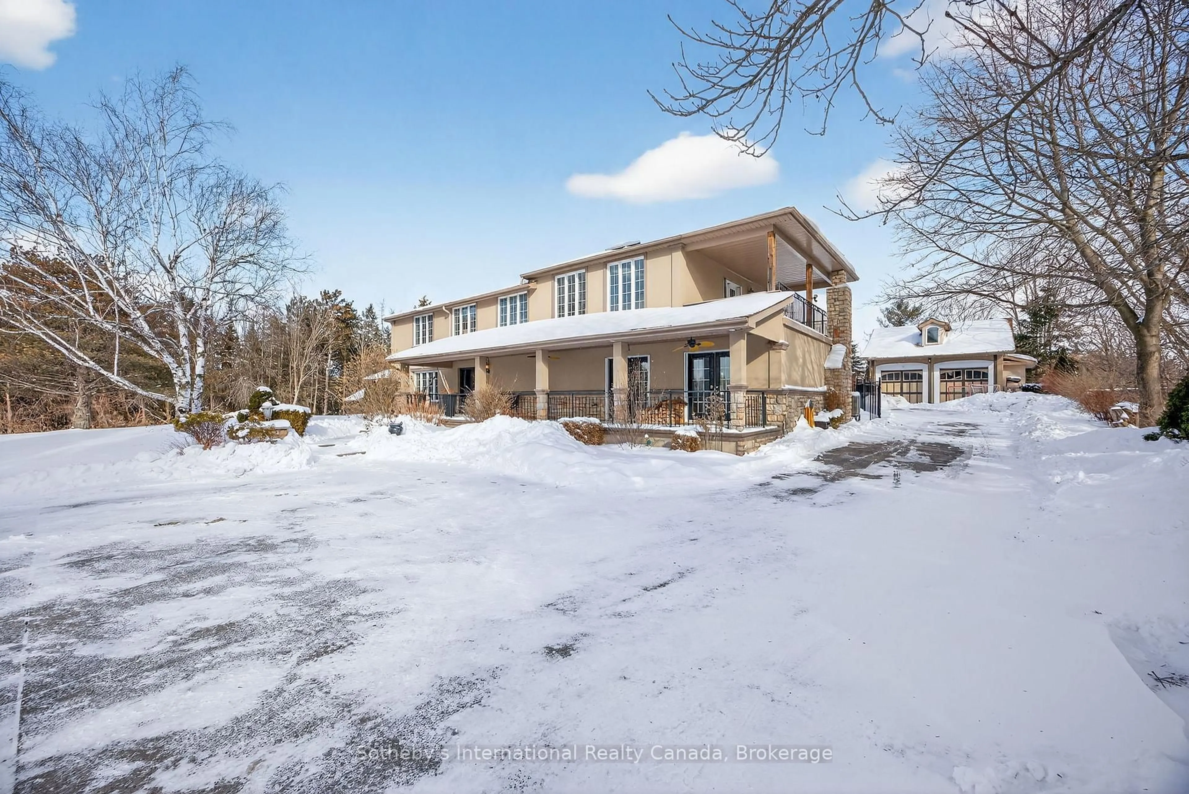 A pic from outside/outdoor area/front of a property/back of a property/a pic from drone, unknown for 110 Palmer Circ, Caledon Ontario L7E 0A5