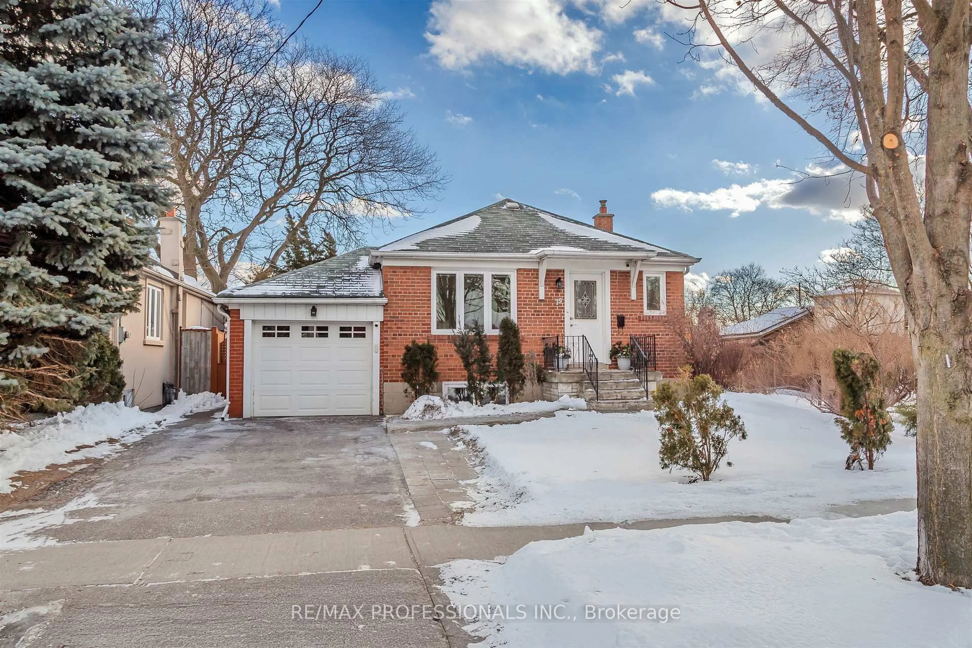 Home with brick exterior material, street for 79 Edgecroft Rd, Toronto Ontario M8Z 2C1