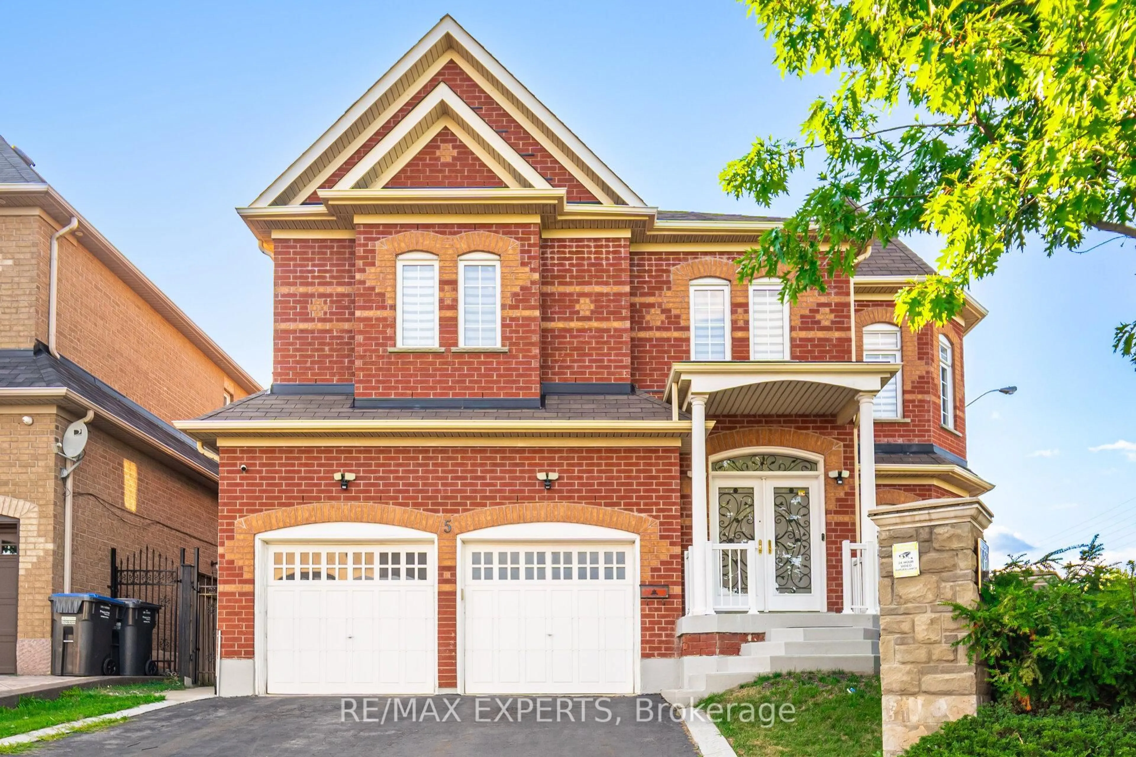 Home with brick exterior material, street for 5 Hillside Dr, Brampton Ontario L6S 0B7