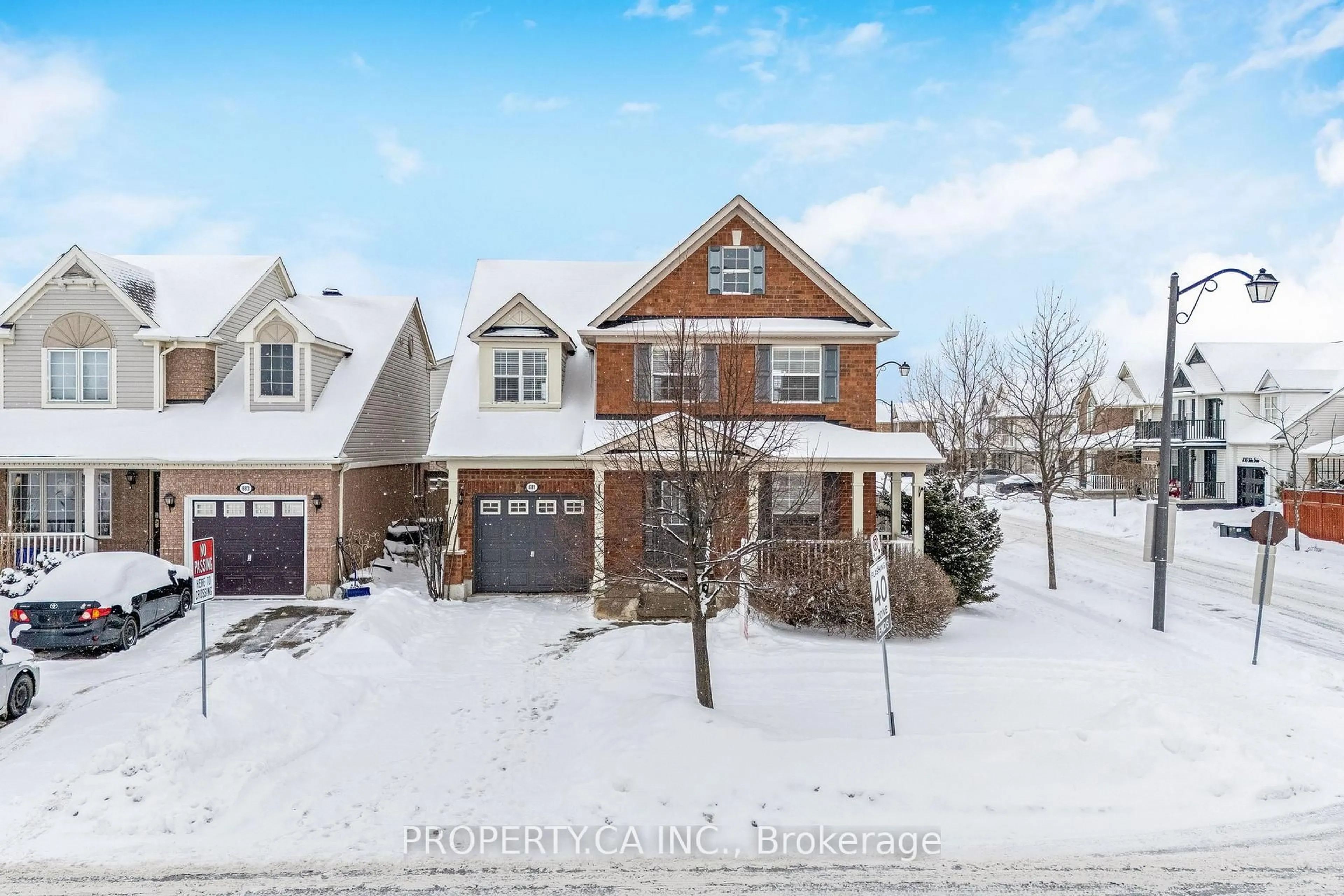 A pic from outside/outdoor area/front of a property/back of a property/a pic from drone, street for 681 Bennett Blvd, Milton Ontario L9T 6A8