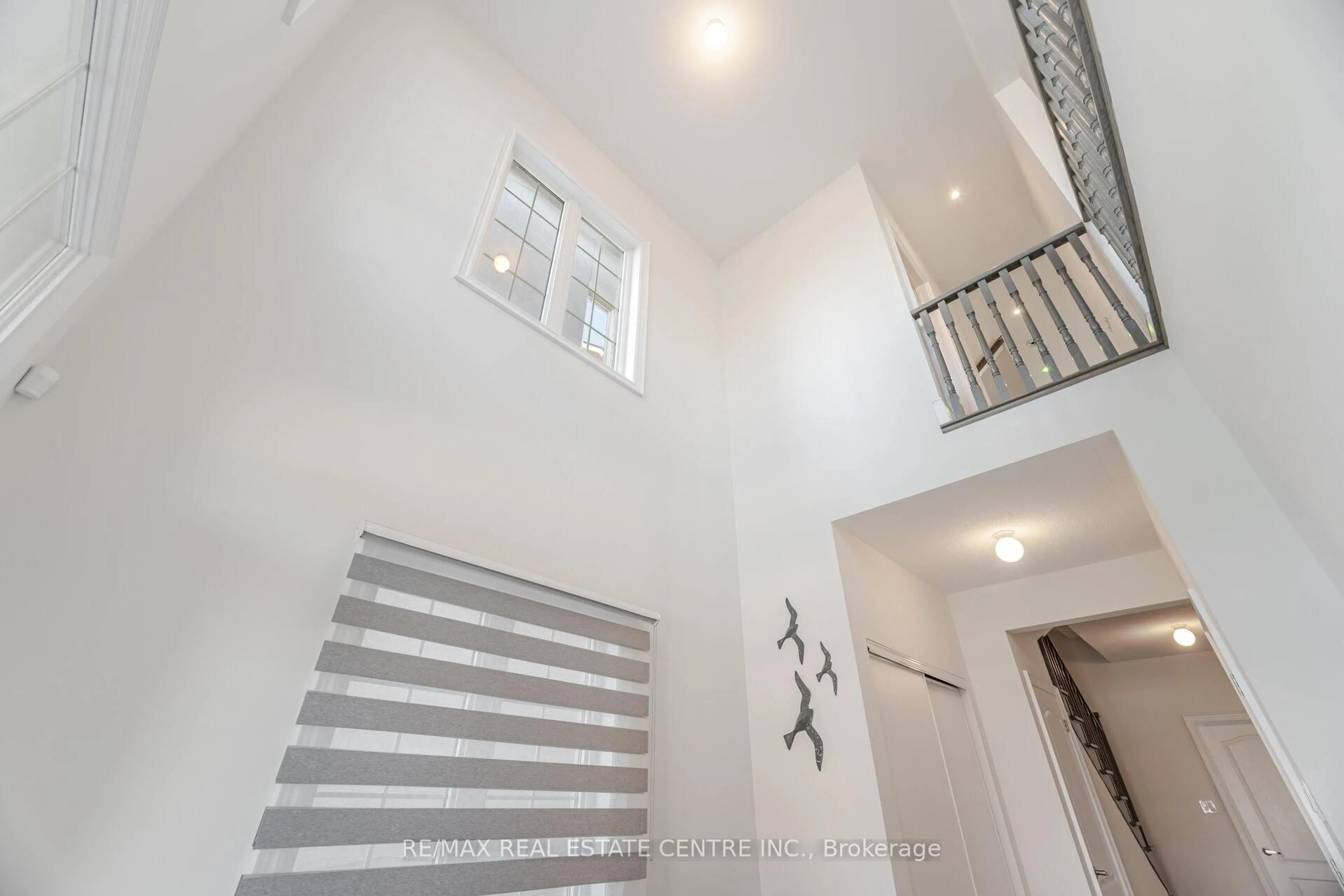 Stairs for 20 Foxsparrow Rd, Brampton Ontario L6R 4C9