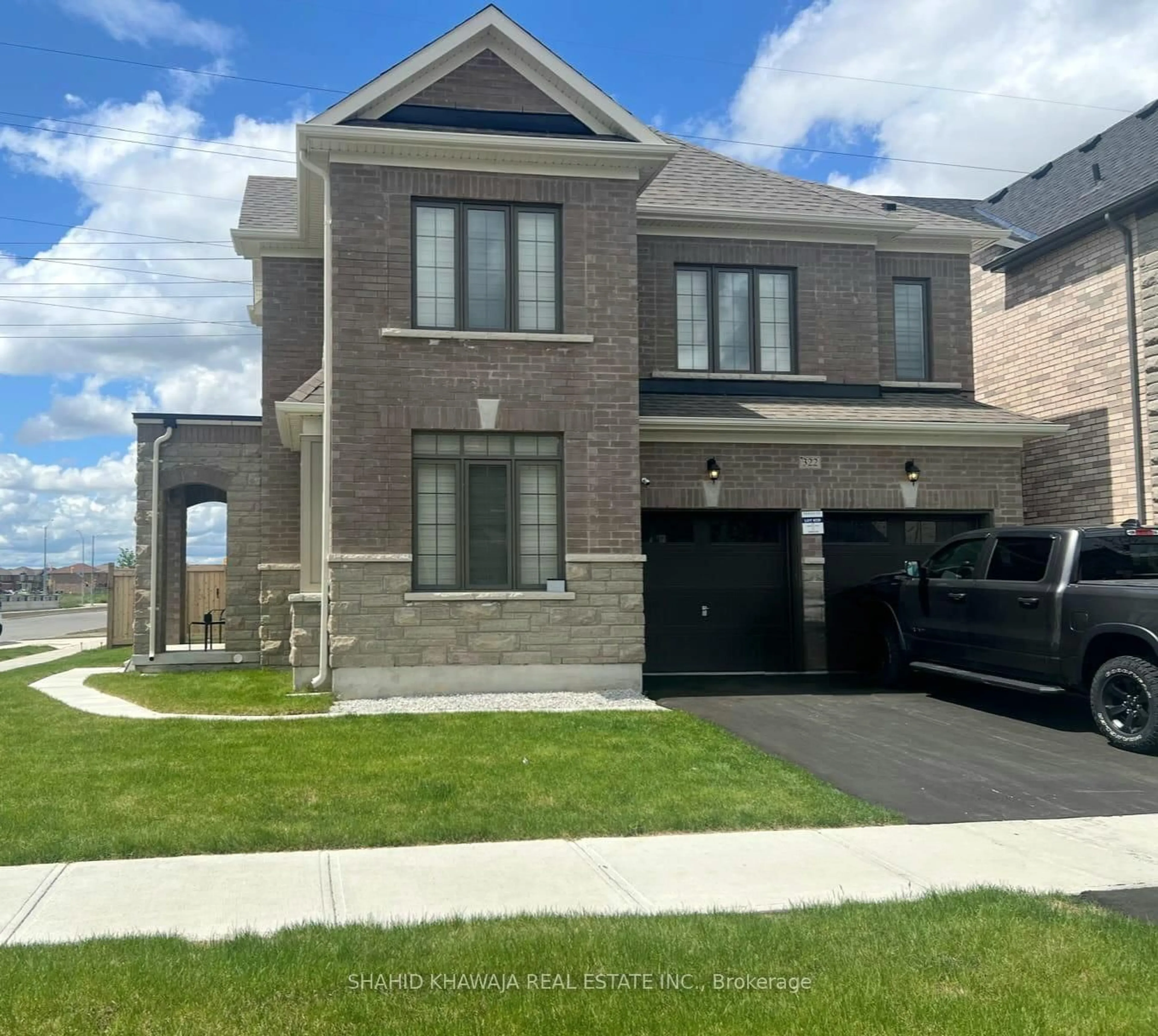 Home with brick exterior material, street for 322 Valleyway Dr, Brampton Ontario L6X 0K7