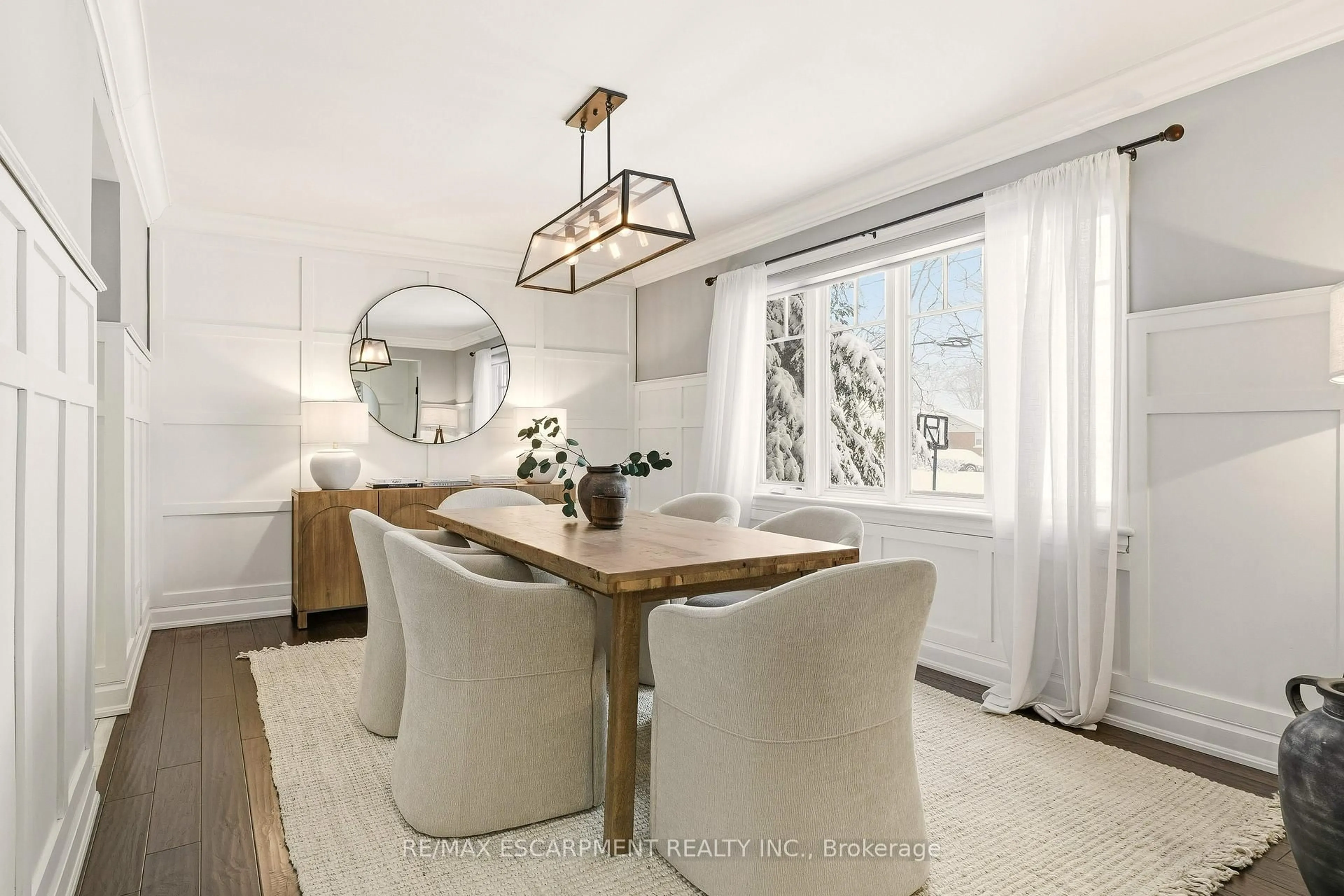 Dining room, unknown for 640 GEORGE St, Burlington Ontario L7R 2V7