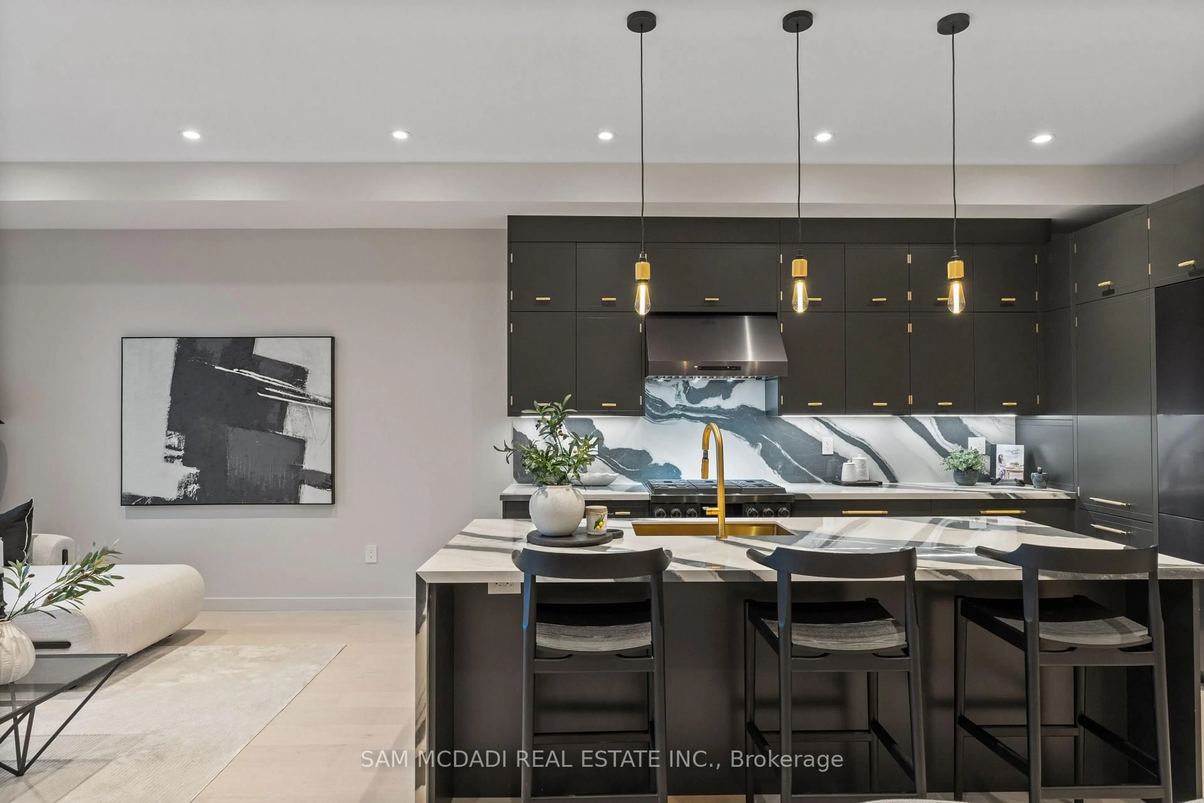 Contemporary kitchen, ceramic/tile floor for 1090 Ella Ave, Mississauga Ontario L5E 1H5