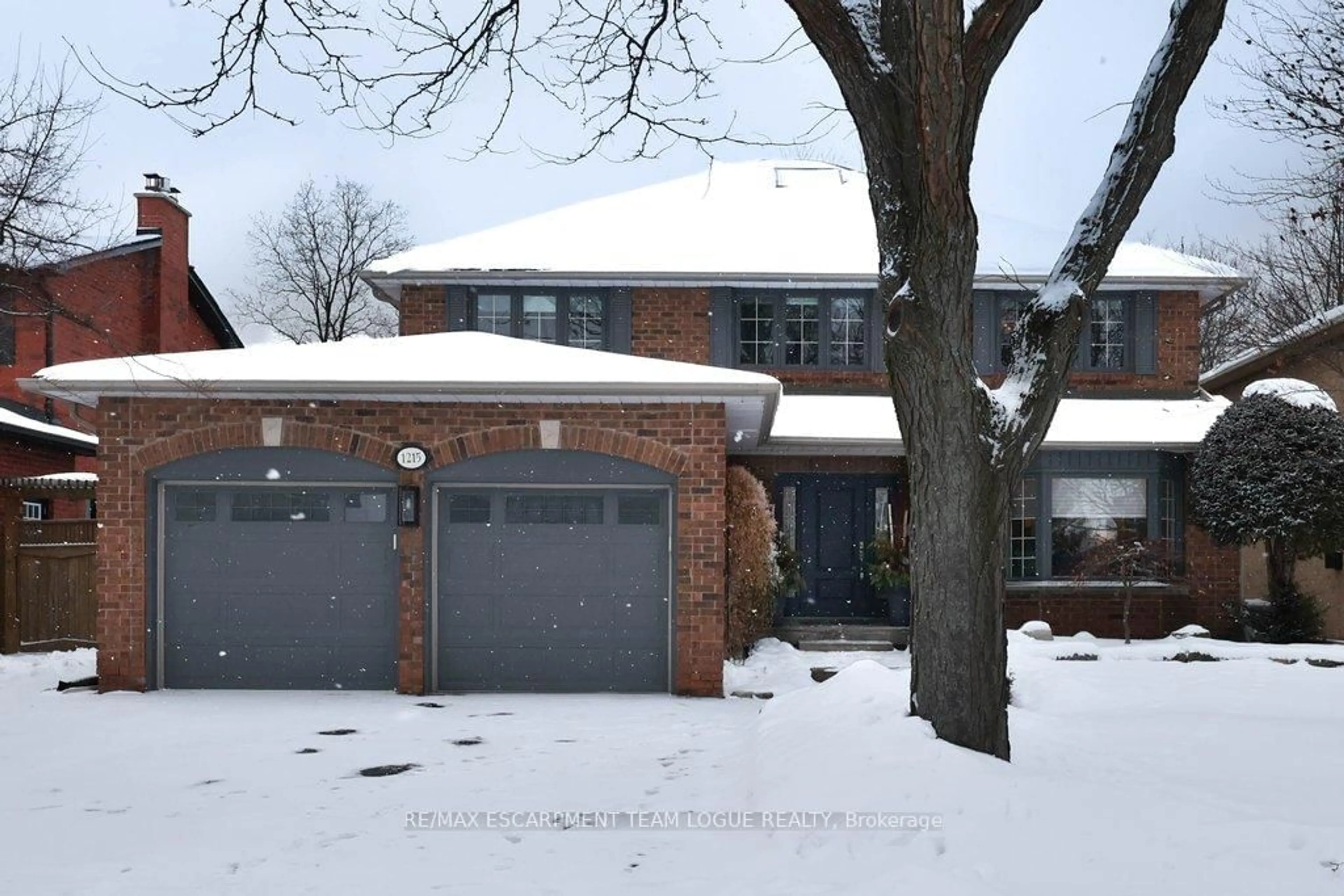Home with brick exterior material, street for 1215 Rushbrooke Dr, Oakville Ontario L6M 1H8