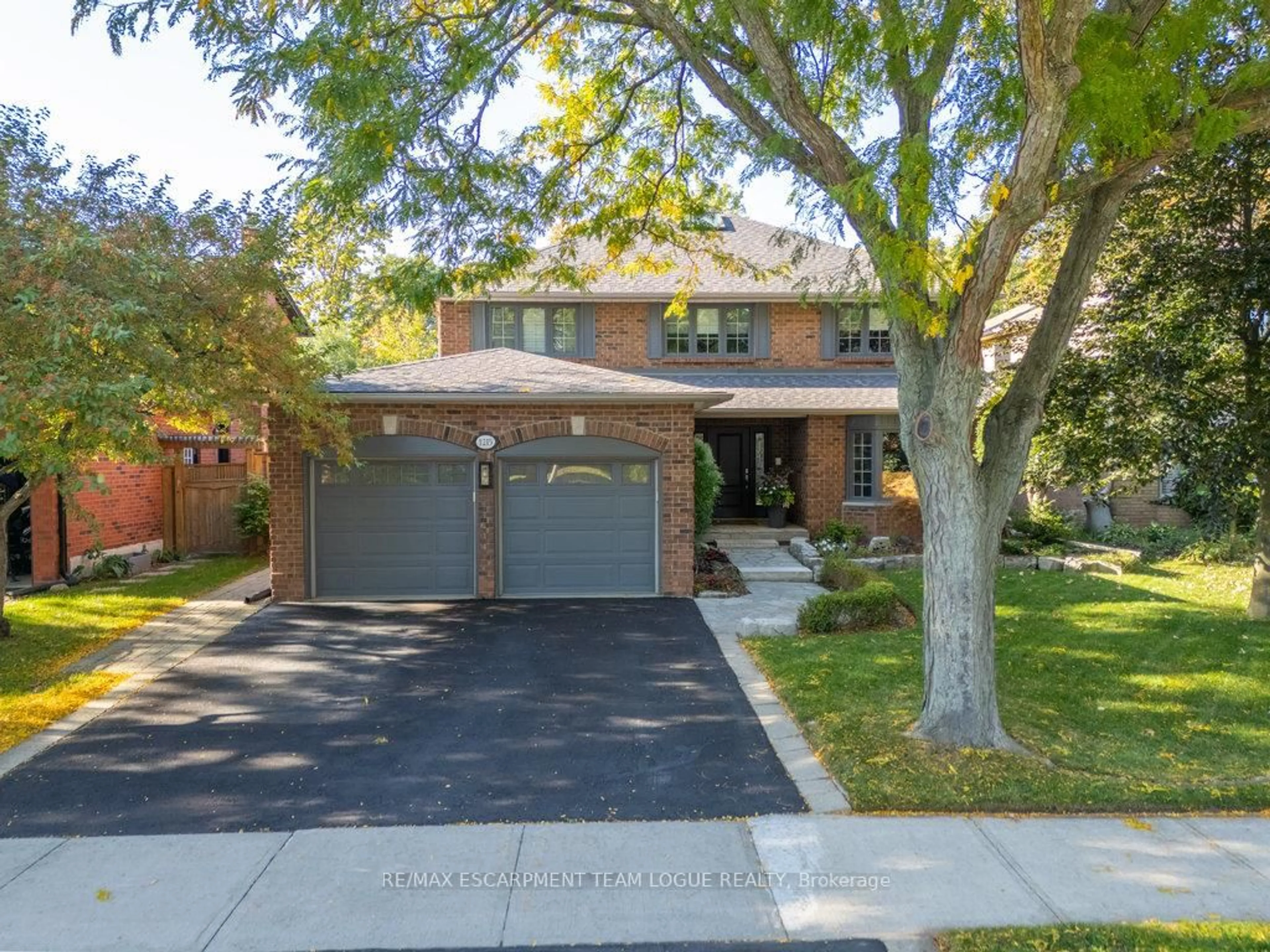 Home with brick exterior material, street for 1215 Rushbrooke Dr, Oakville Ontario L6M 1H8