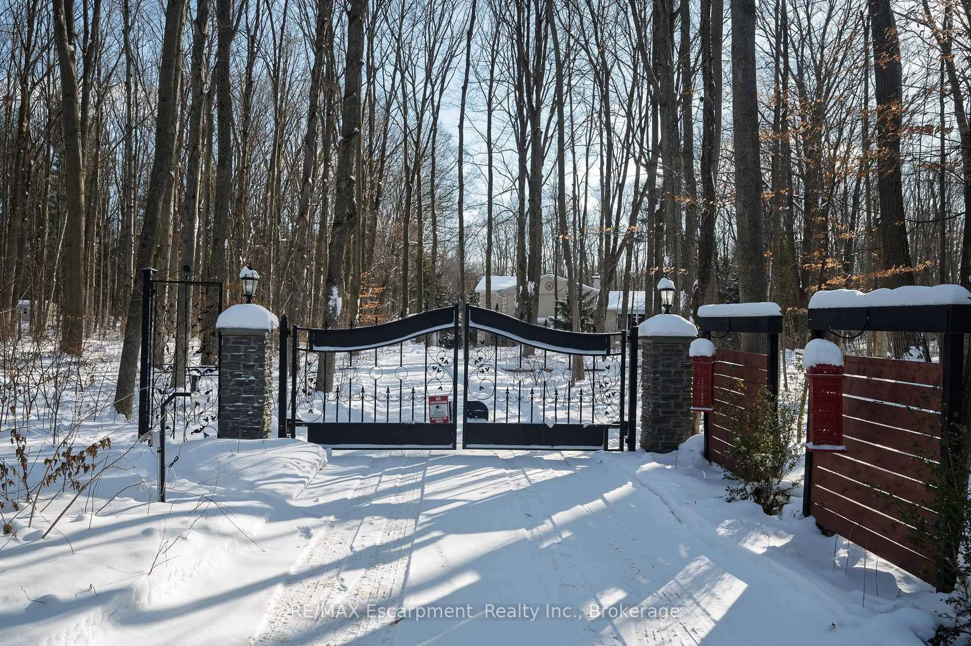 Unknown for 1158 Conservation Rd, Milton Ontario L0P 1B0