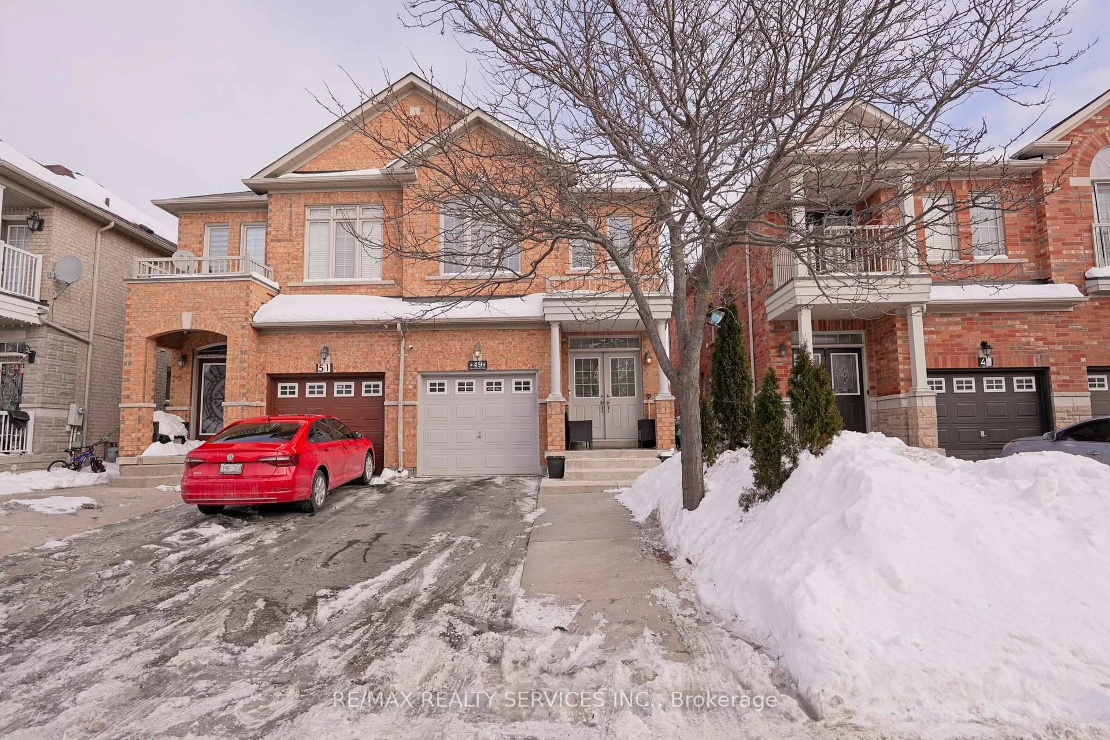 Unknown for 49 Crystalview Cres, Brampton Ontario L6P 2R7