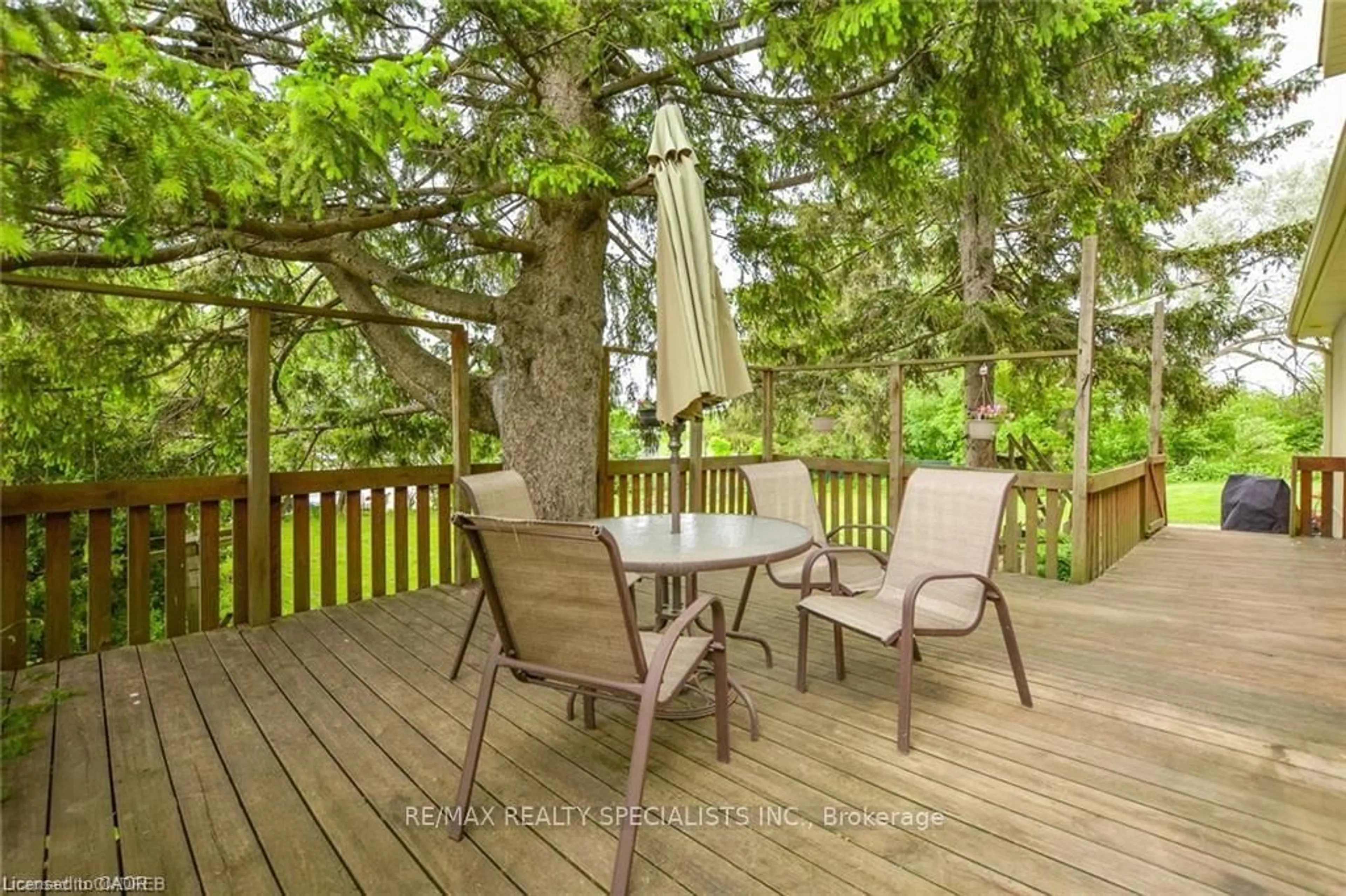 Patio, forest/trees view for 12938 Tenth Line, Halton Hills Ontario L7G 4S8
