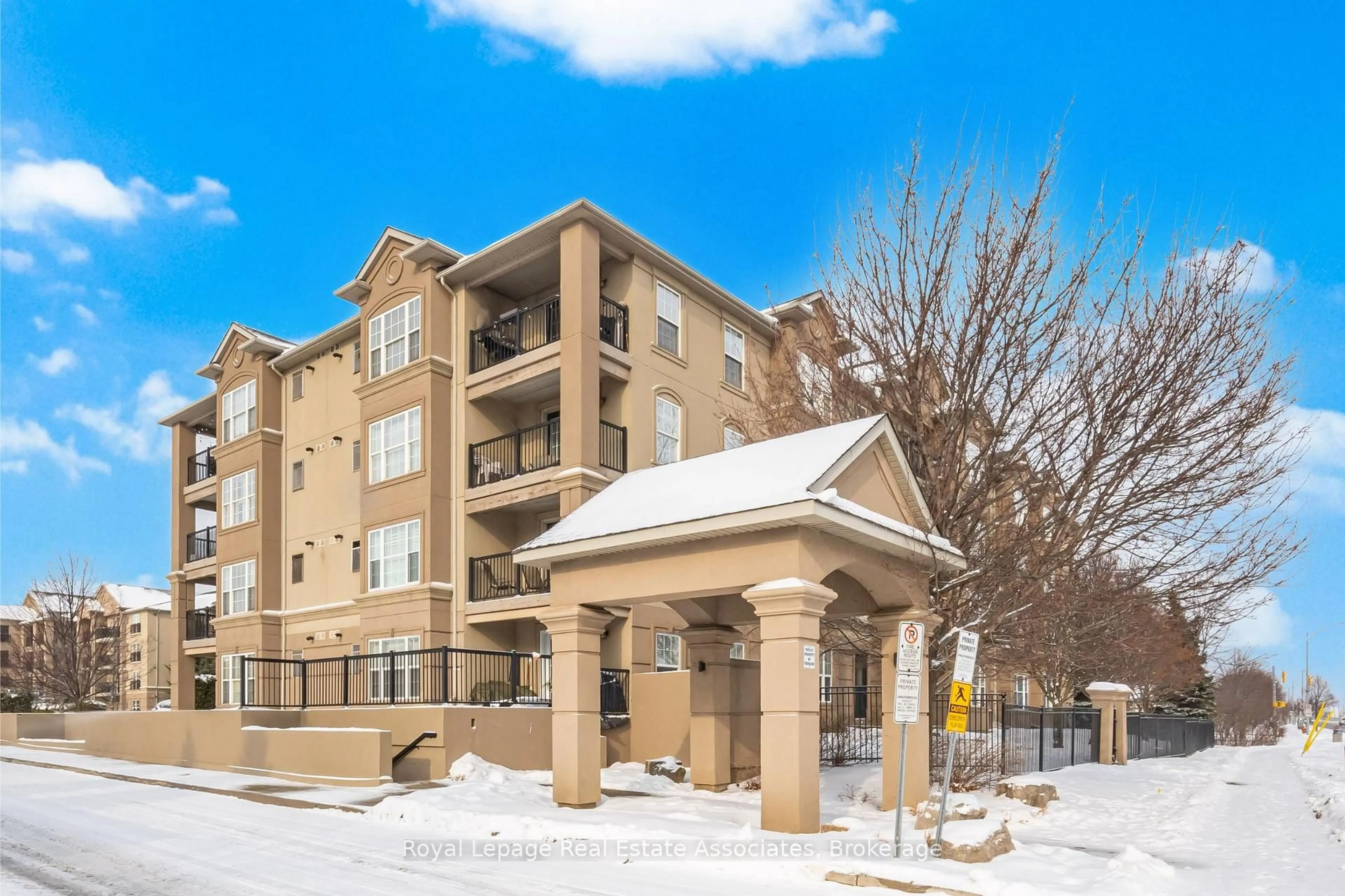 Unknown for 2055 Appleby Line #107, Burlington Ontario L7L 7H1