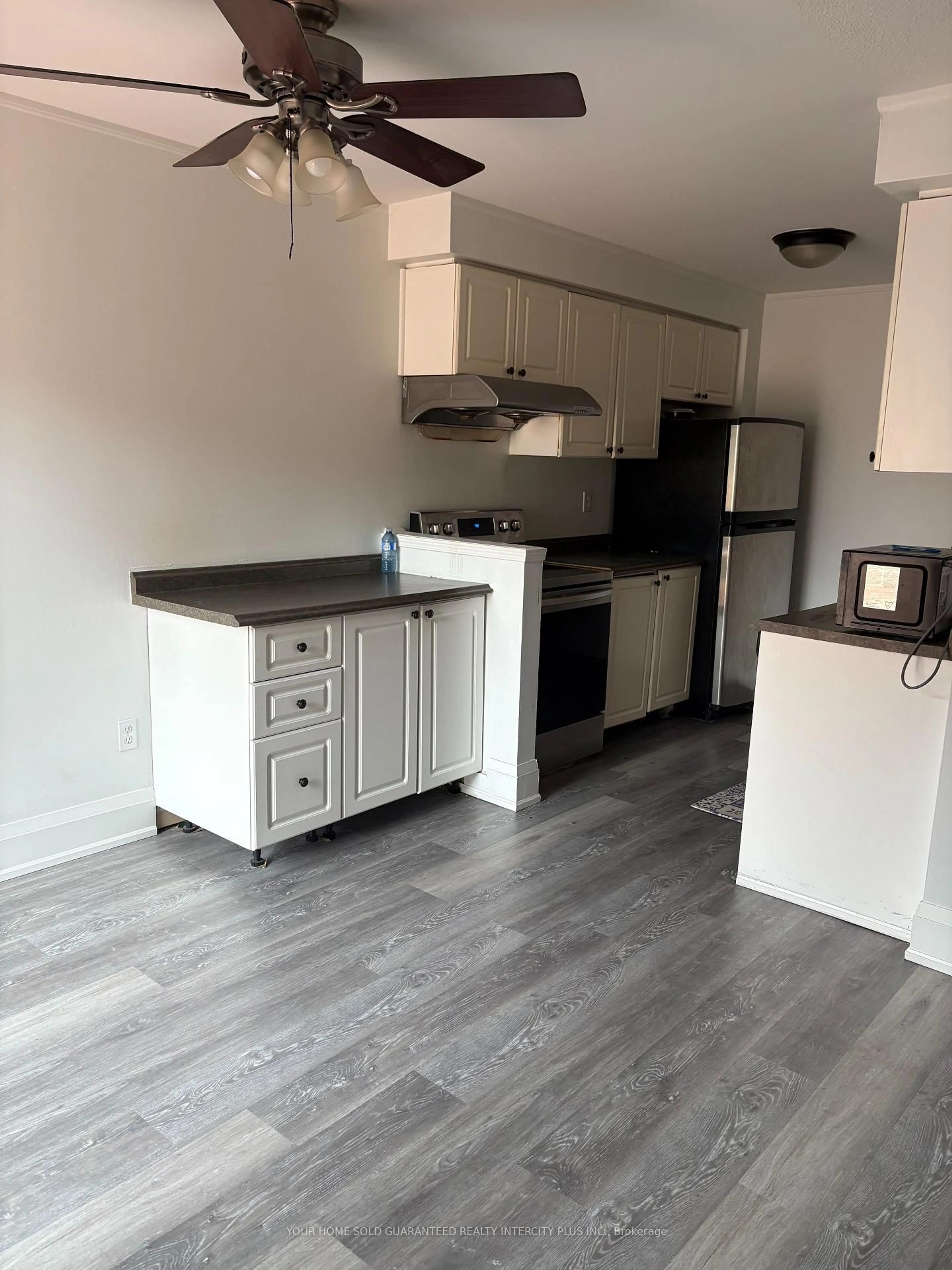 Unknown for 63 Clover Bloom Rd, Brampton Ontario L6R 1S4