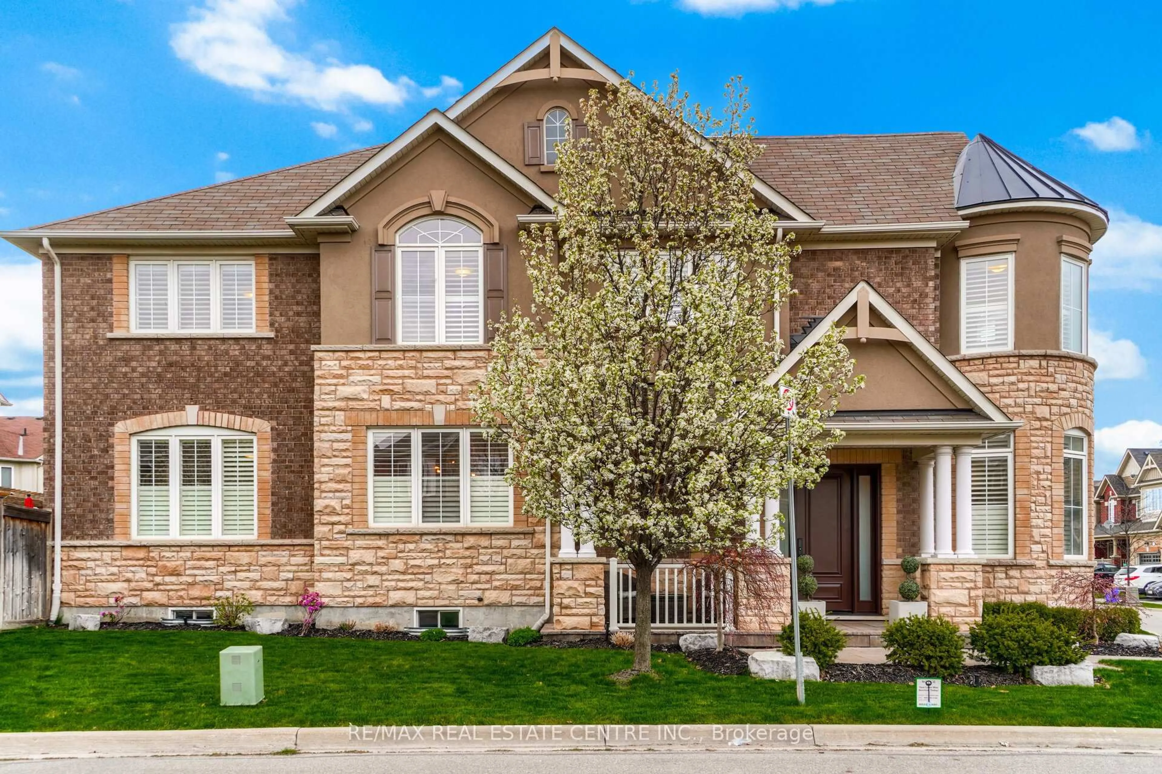 Home with brick exterior material, street for 700 Gervais Terr, Milton Ontario L9T 7R9