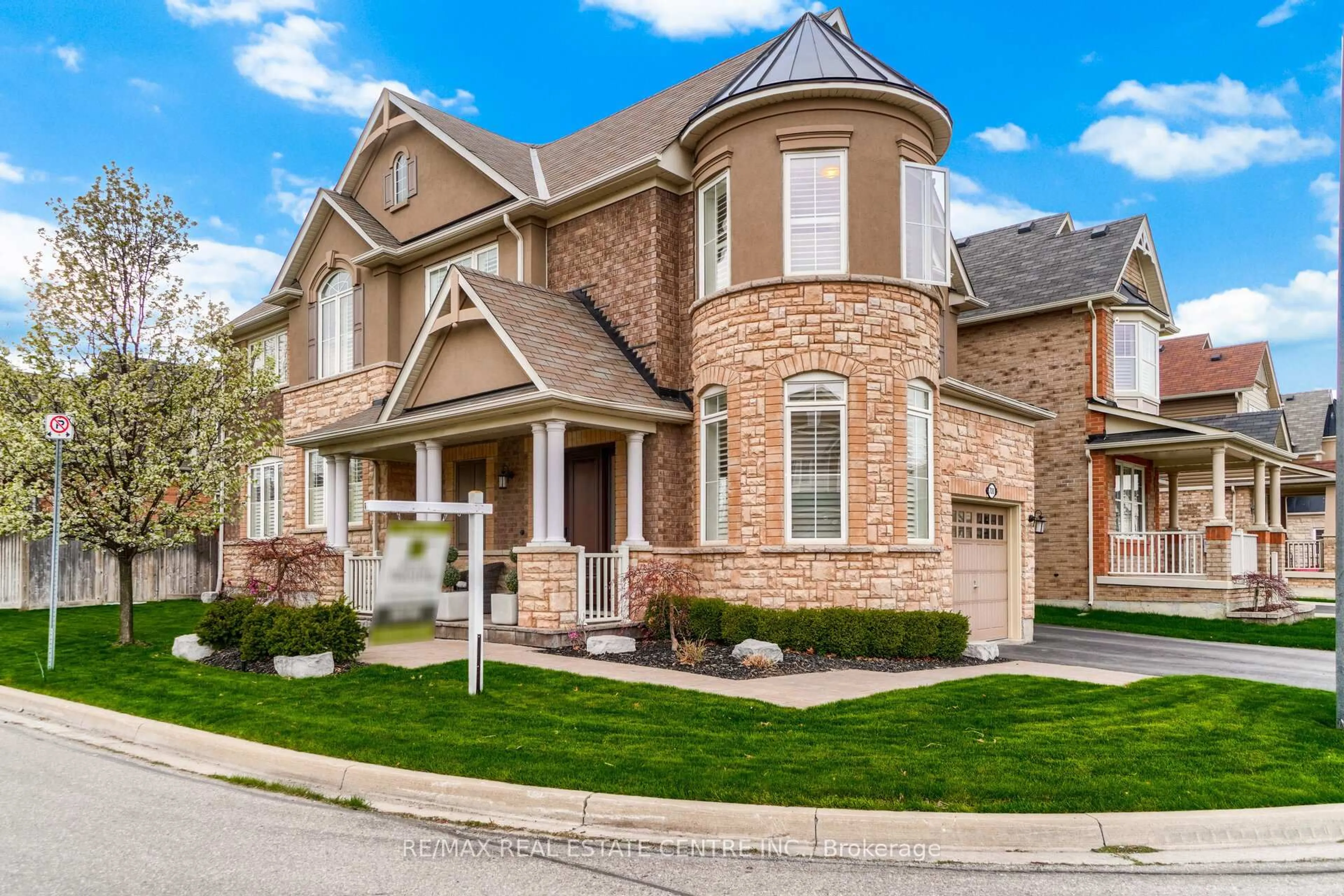 Home with brick exterior material, street for 700 Gervais Terr, Milton Ontario L9T 7R9