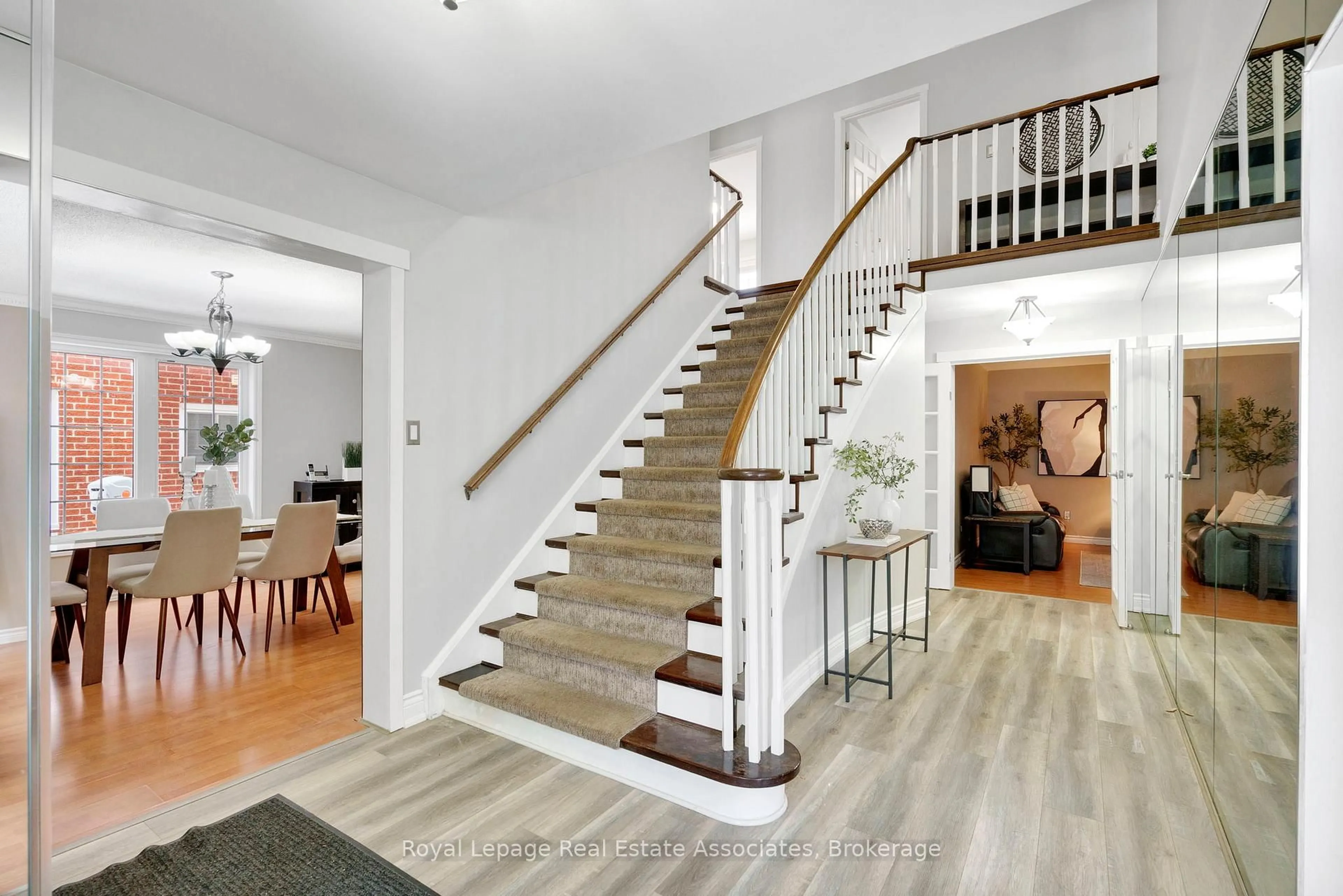 Unknown for 23 Madrid Cres, Brampton Ontario L6S 2X5