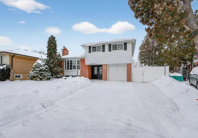 22 Staveley Cres, Brampton 2