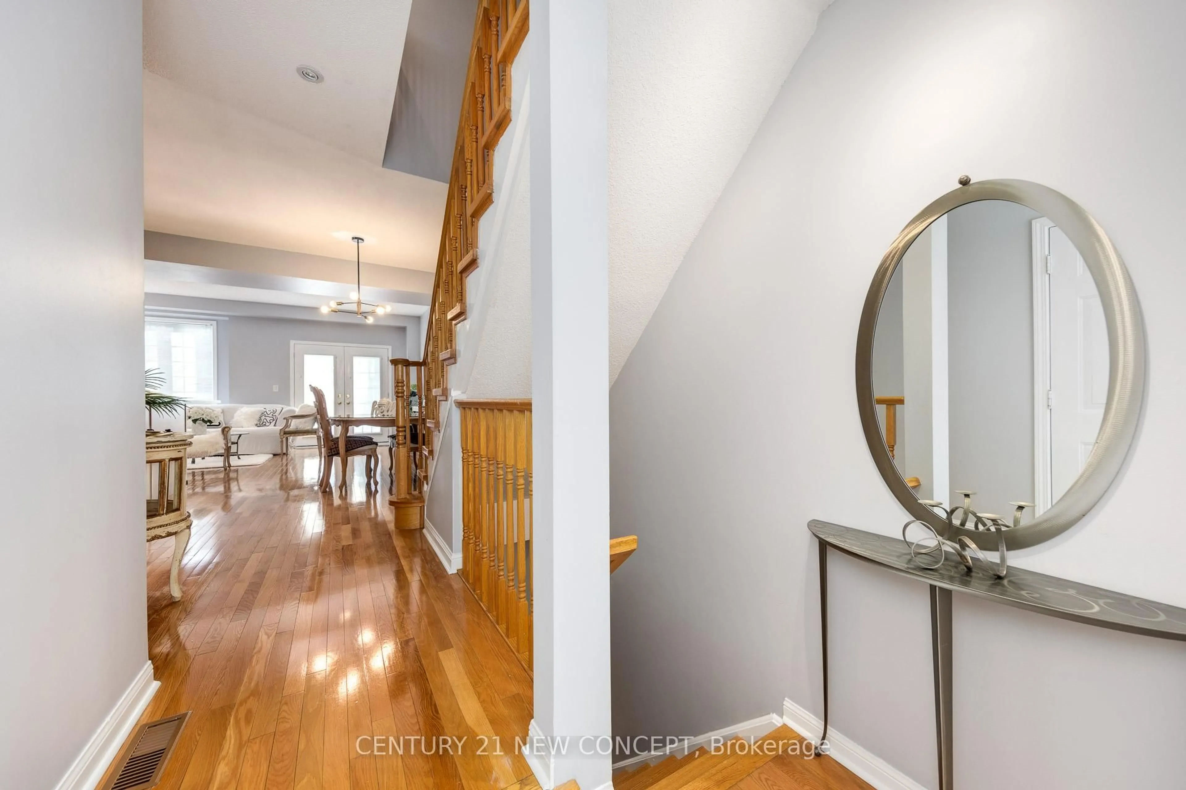 Unknown for 2401 Fifth Line #8, Mississauga Ontario L5K 1V9