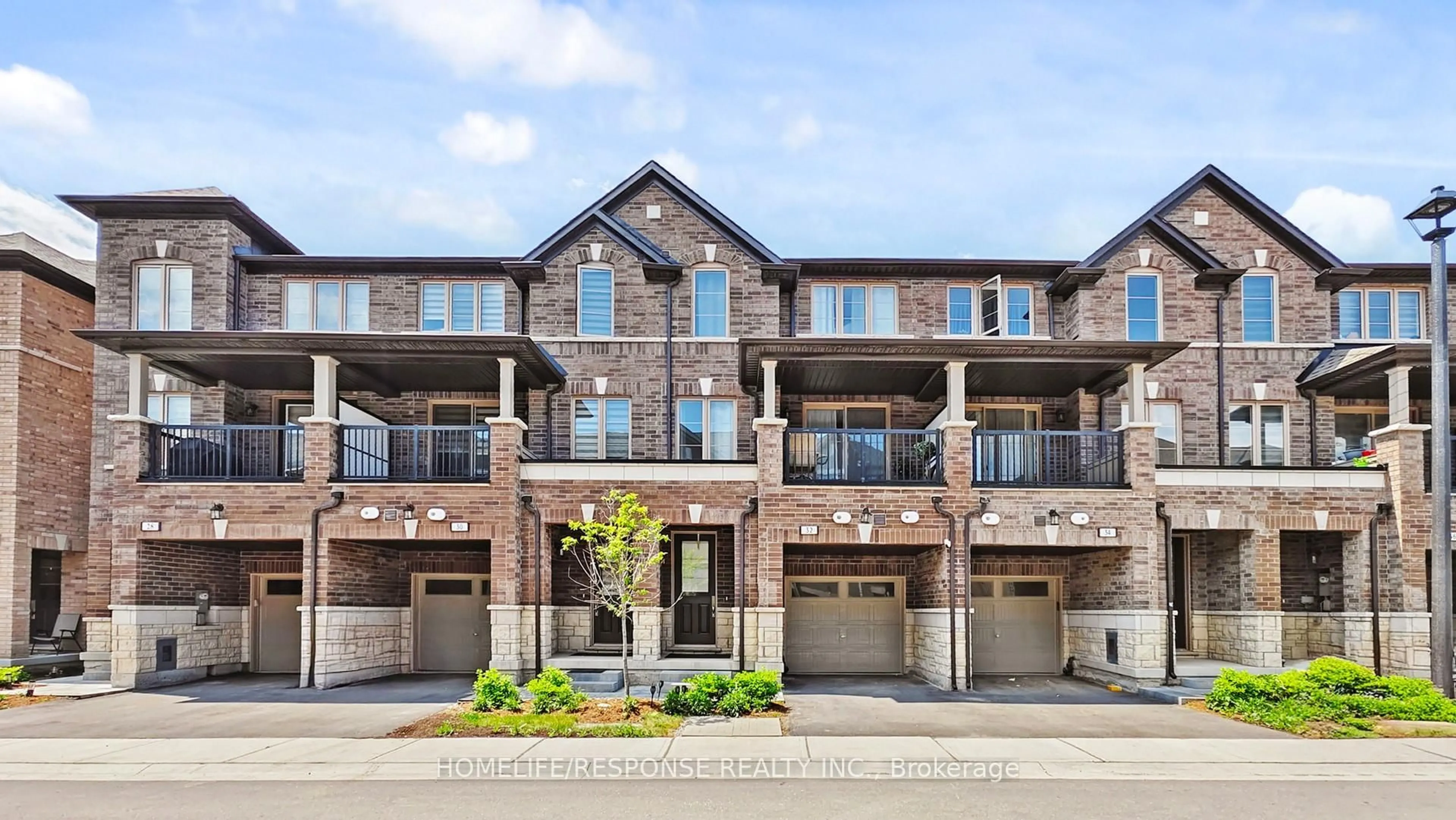 Home with brick exterior material, building for 32 VESTRY Way, Brampton Ontario L5P 4N7