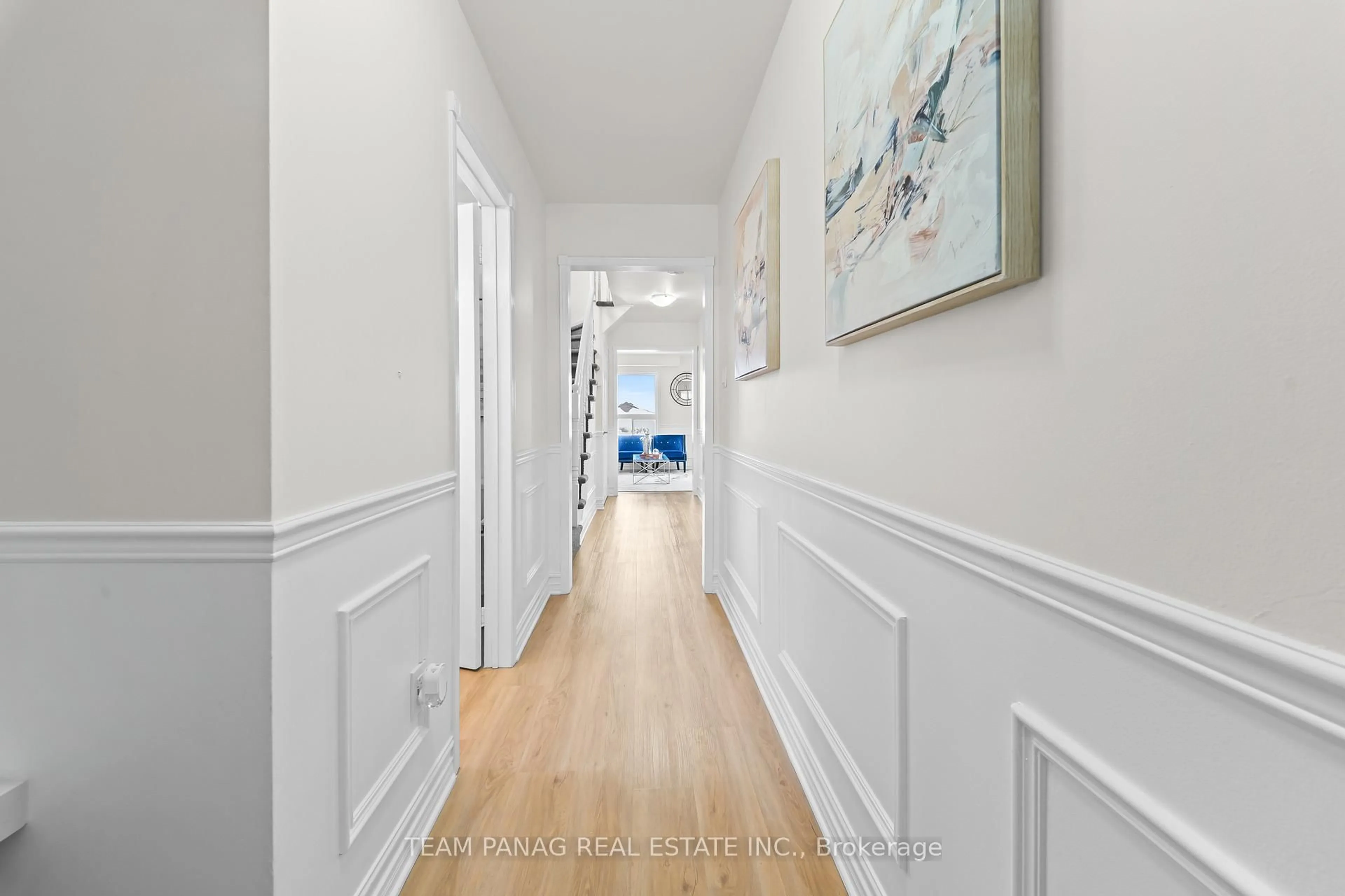 Indoor foyer for 71 Tiller Tr, Brampton Ontario L6X 4S6