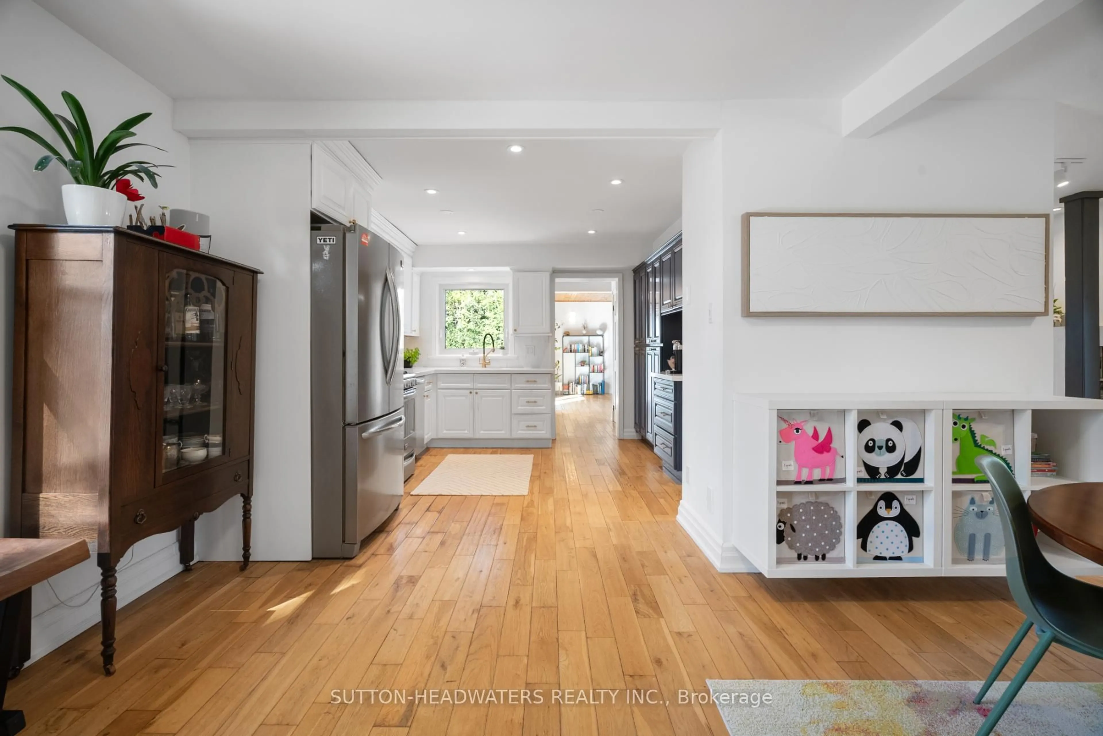 Unknown for 1428 Mill St, Caledon Ontario L7C 1S1