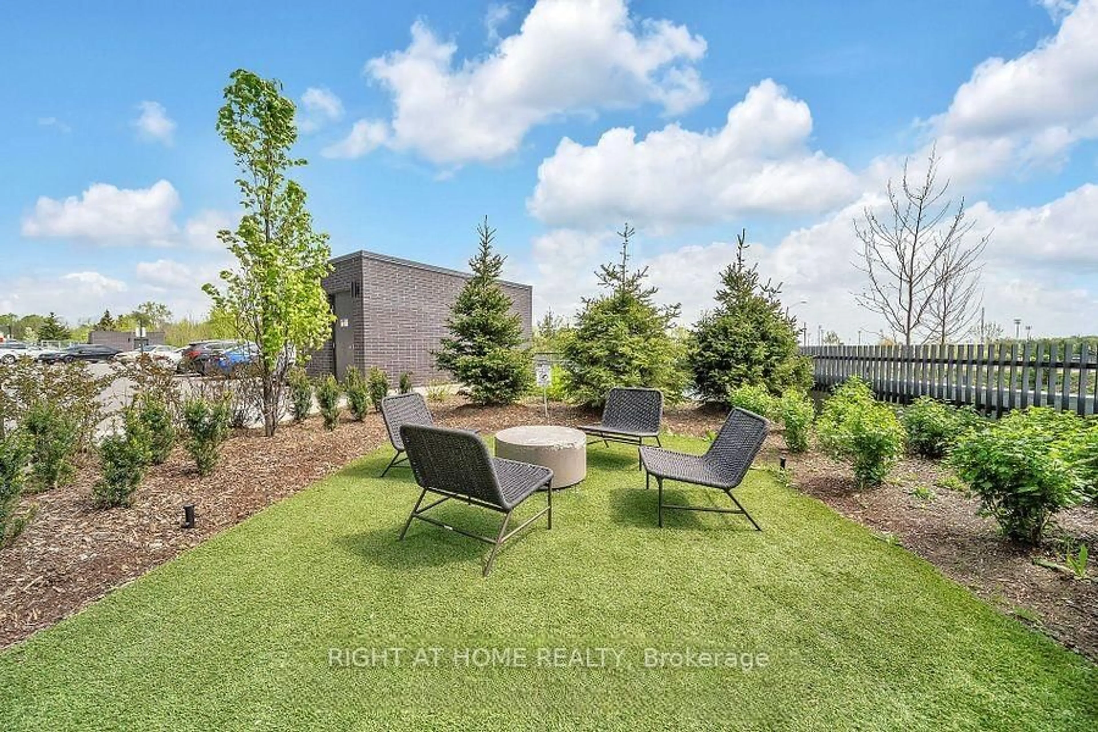 Patio, unknown for 215 Veterans Dr #803, Brampton Ontario L7A 4S6