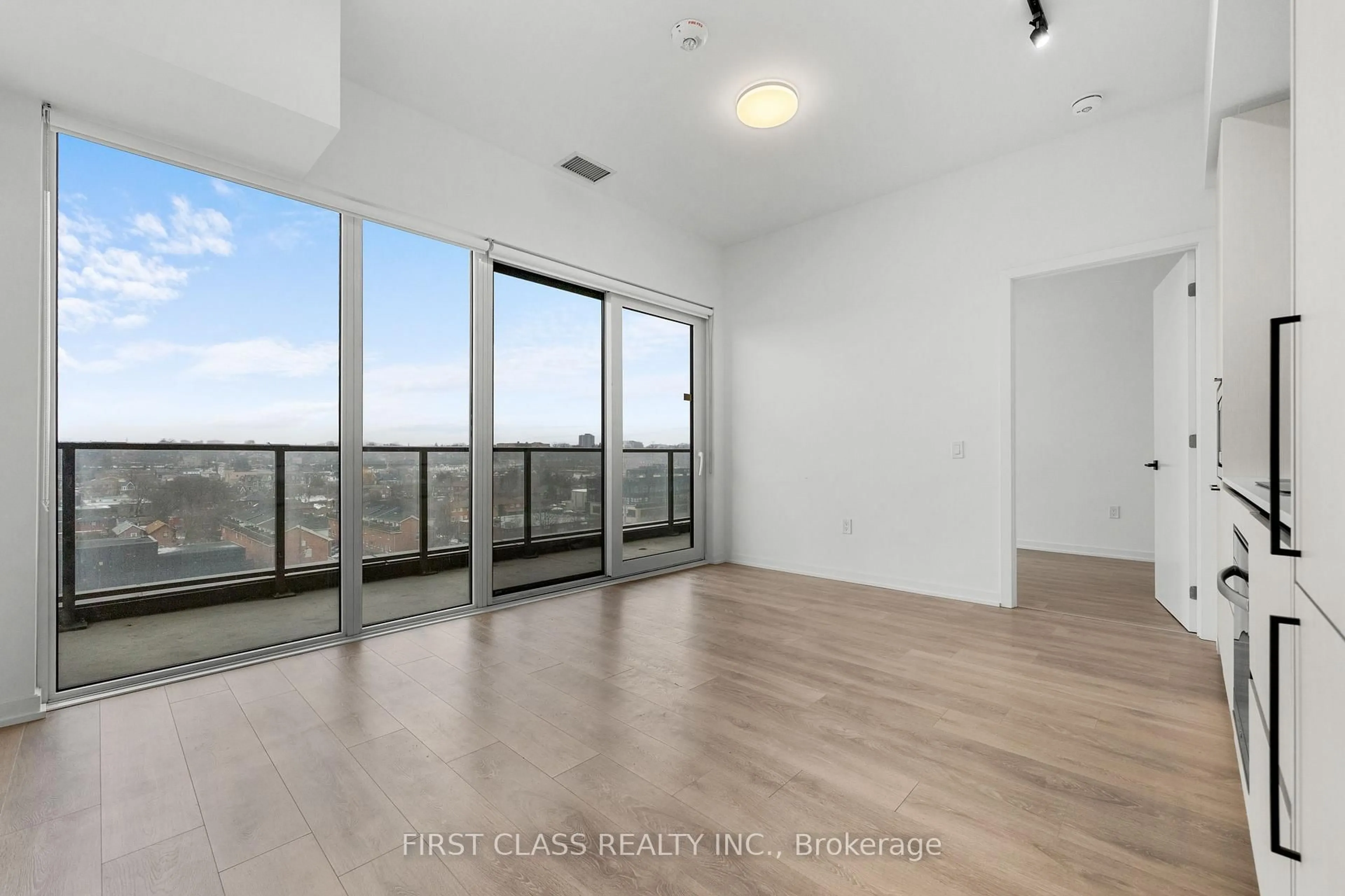 A pic of a room for 1285 Dupont St #808, Toronto Ontario M6H 0E3