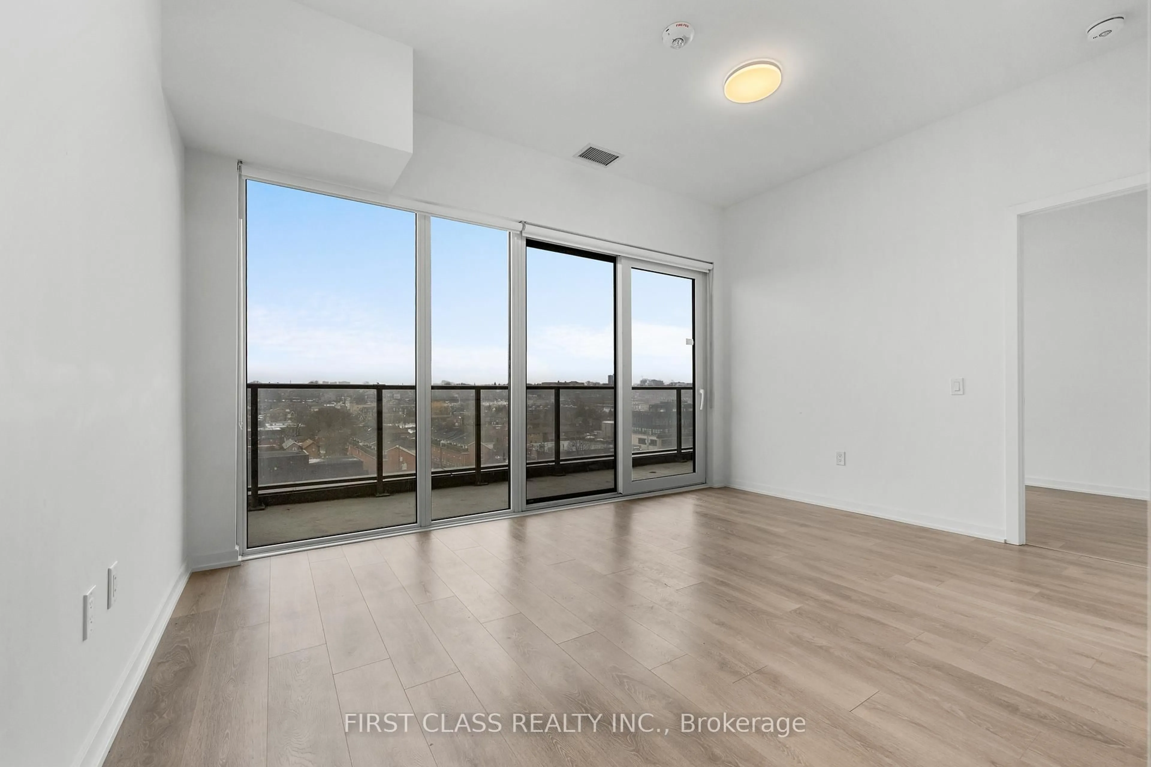 A pic of a room for 1285 Dupont St #808, Toronto Ontario M6H 0E3