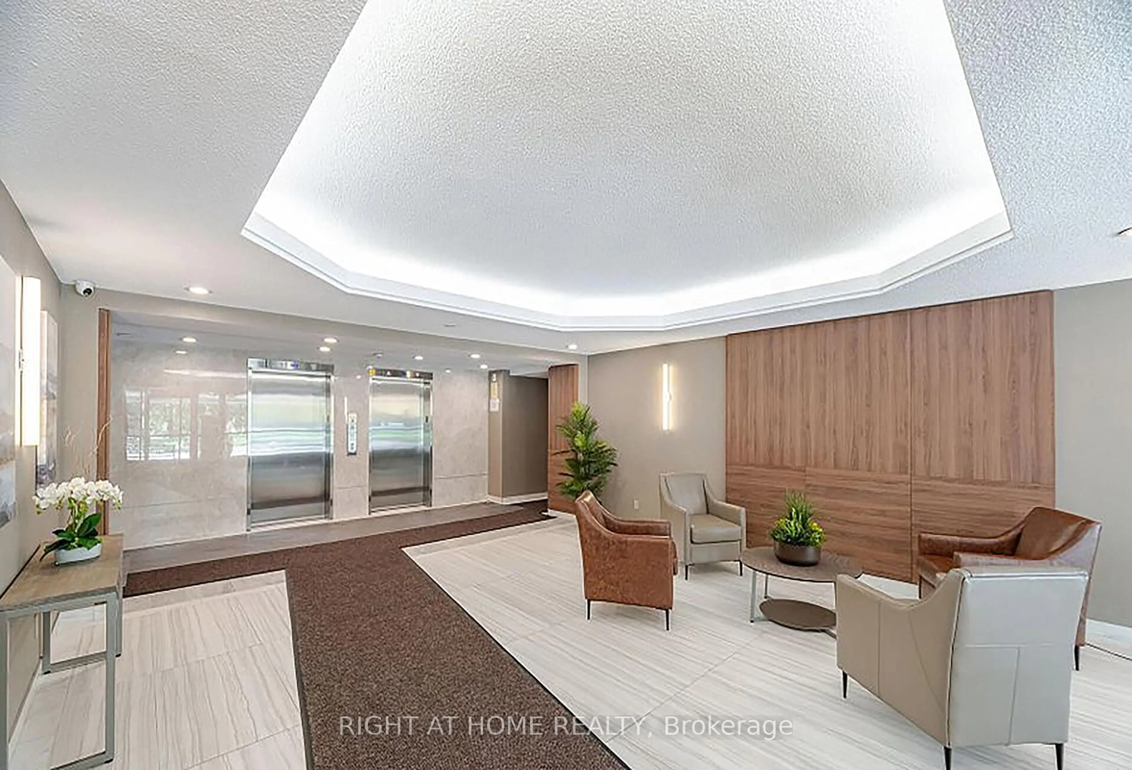 Unknown for 1111 Bough Beeches Blvd #803, Mississauga Ontario L4W 4N1