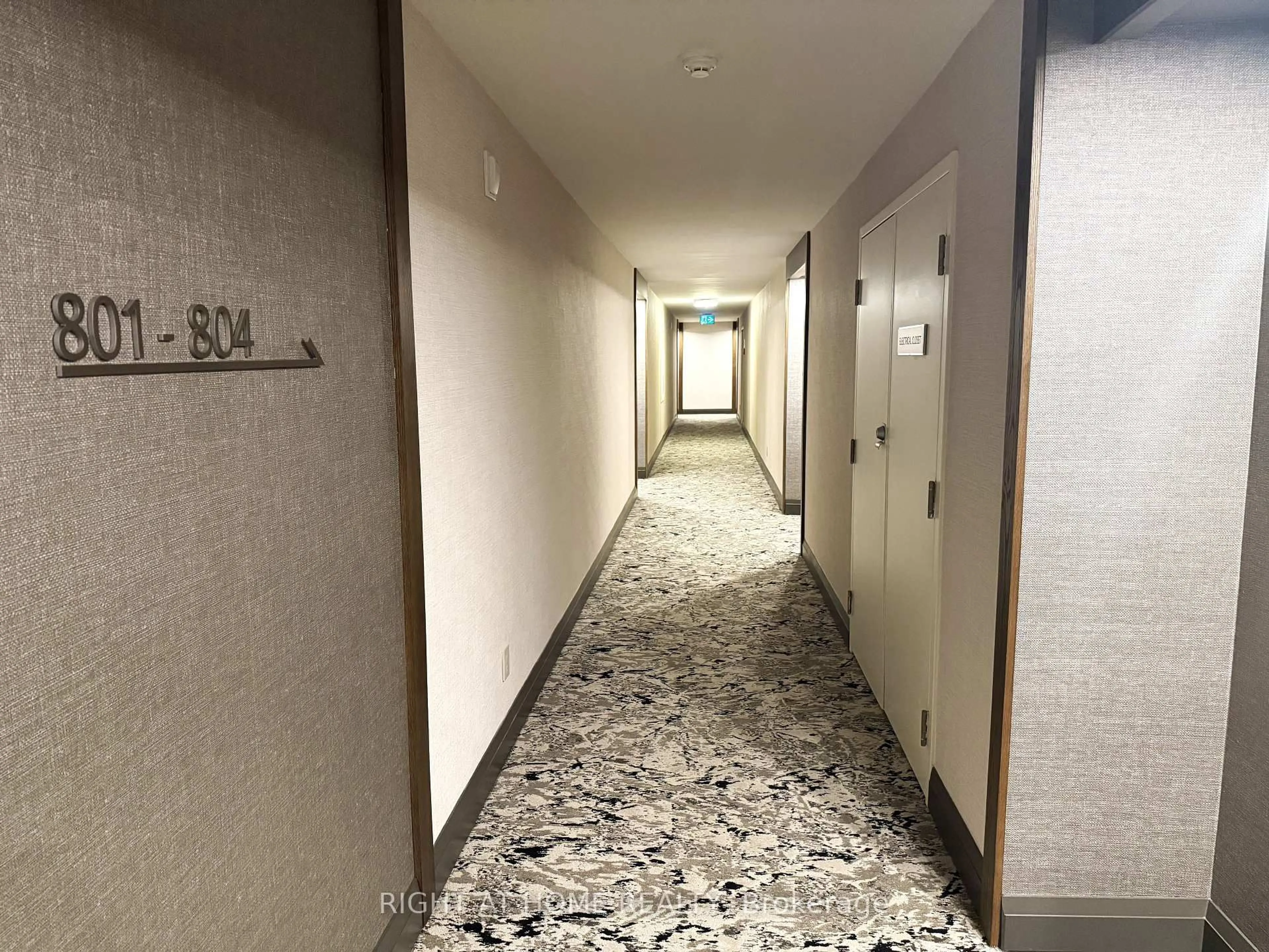 A pic of a room for 1111 Bough Beeches Blvd #803, Mississauga Ontario L4W 4N1