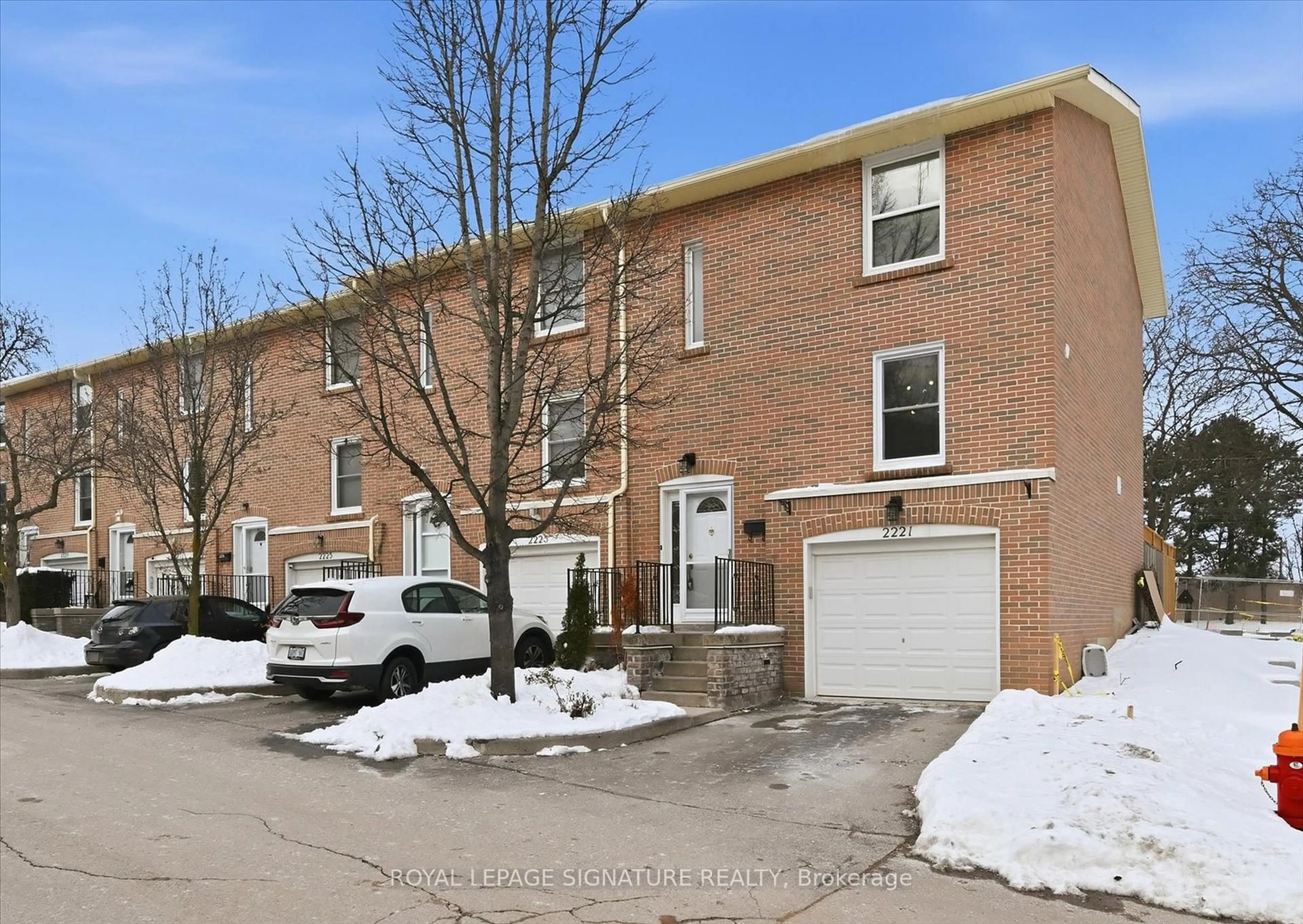 Unknown for 2221 Mountain Grove Ave, Burlington Ontario L7P 2H8