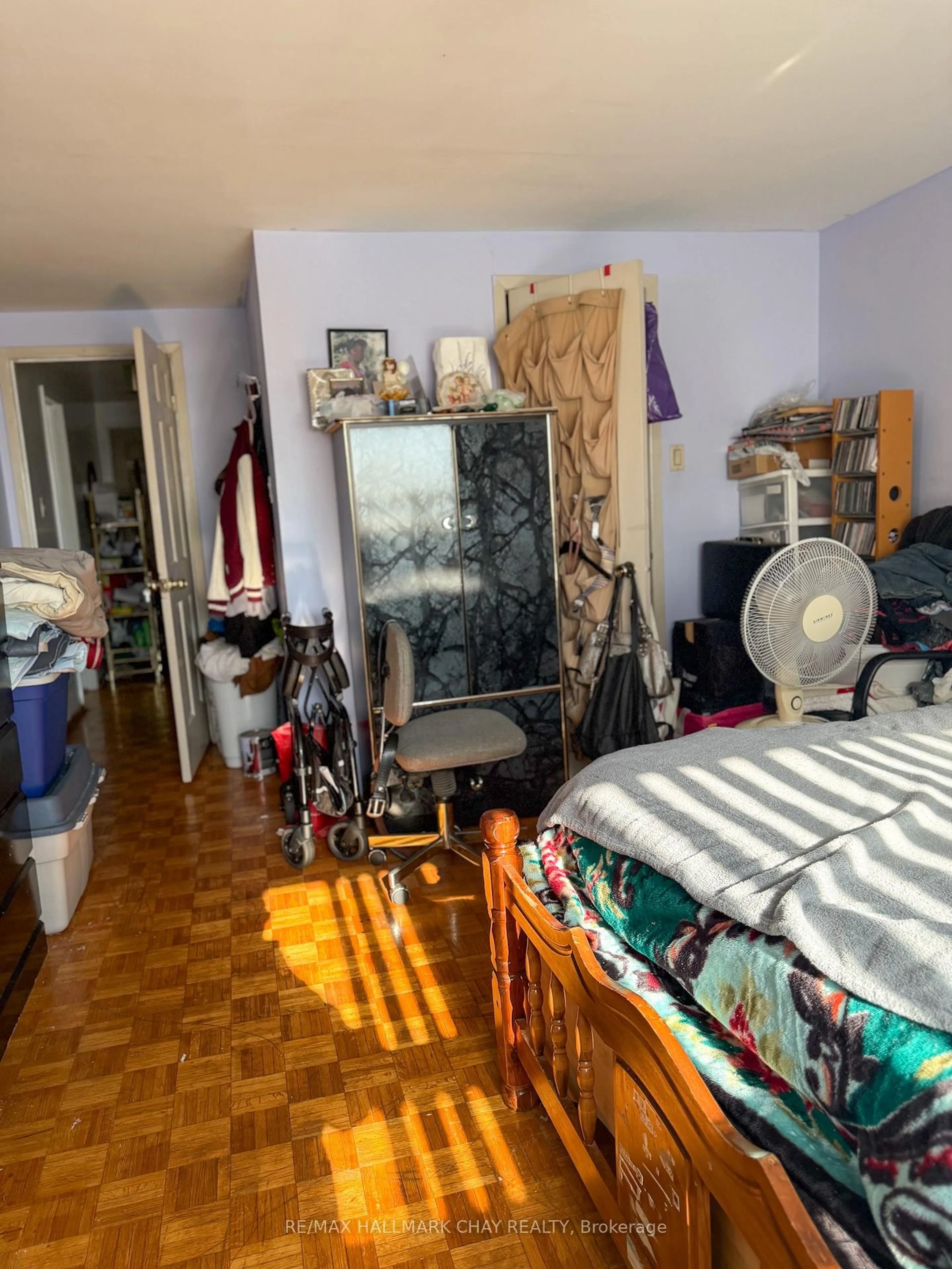 A pic of a room for 128 Blossom Cres, Toronto Ontario M3N 2B2