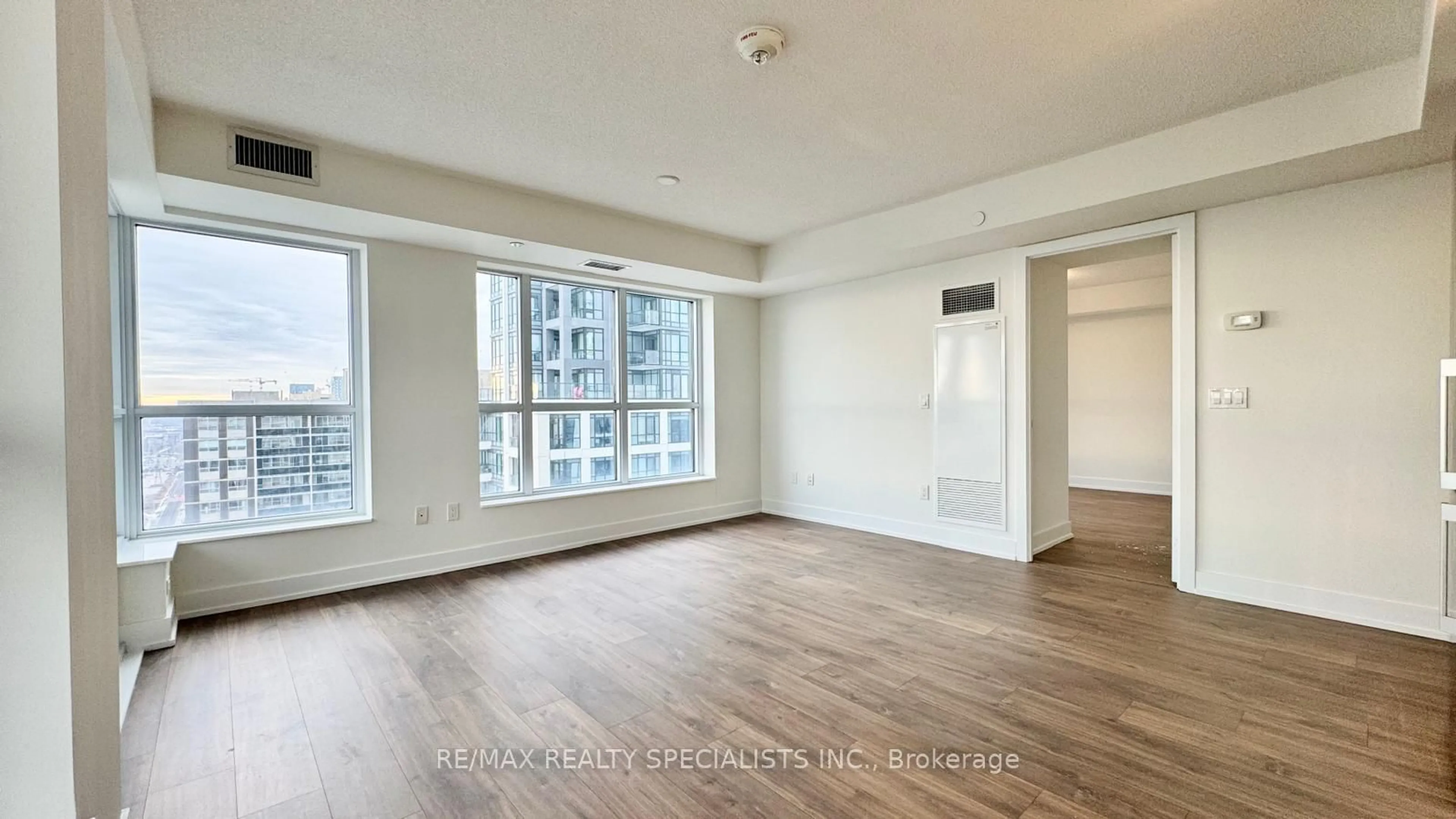A pic of a room for 7 MABELLE Ave #2909, Toronto Ontario M9A 0C9