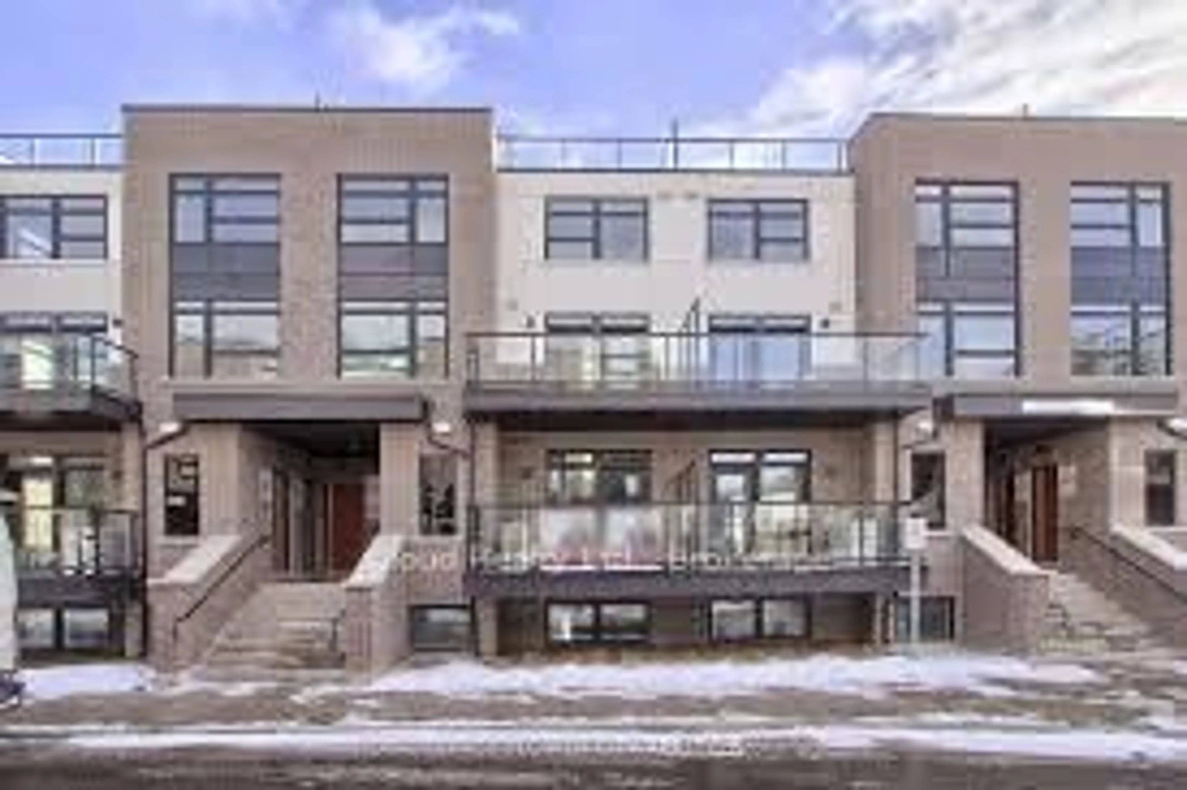 Unknown for 1585 Rose Way #121, Milton Ontario L9E 1N4