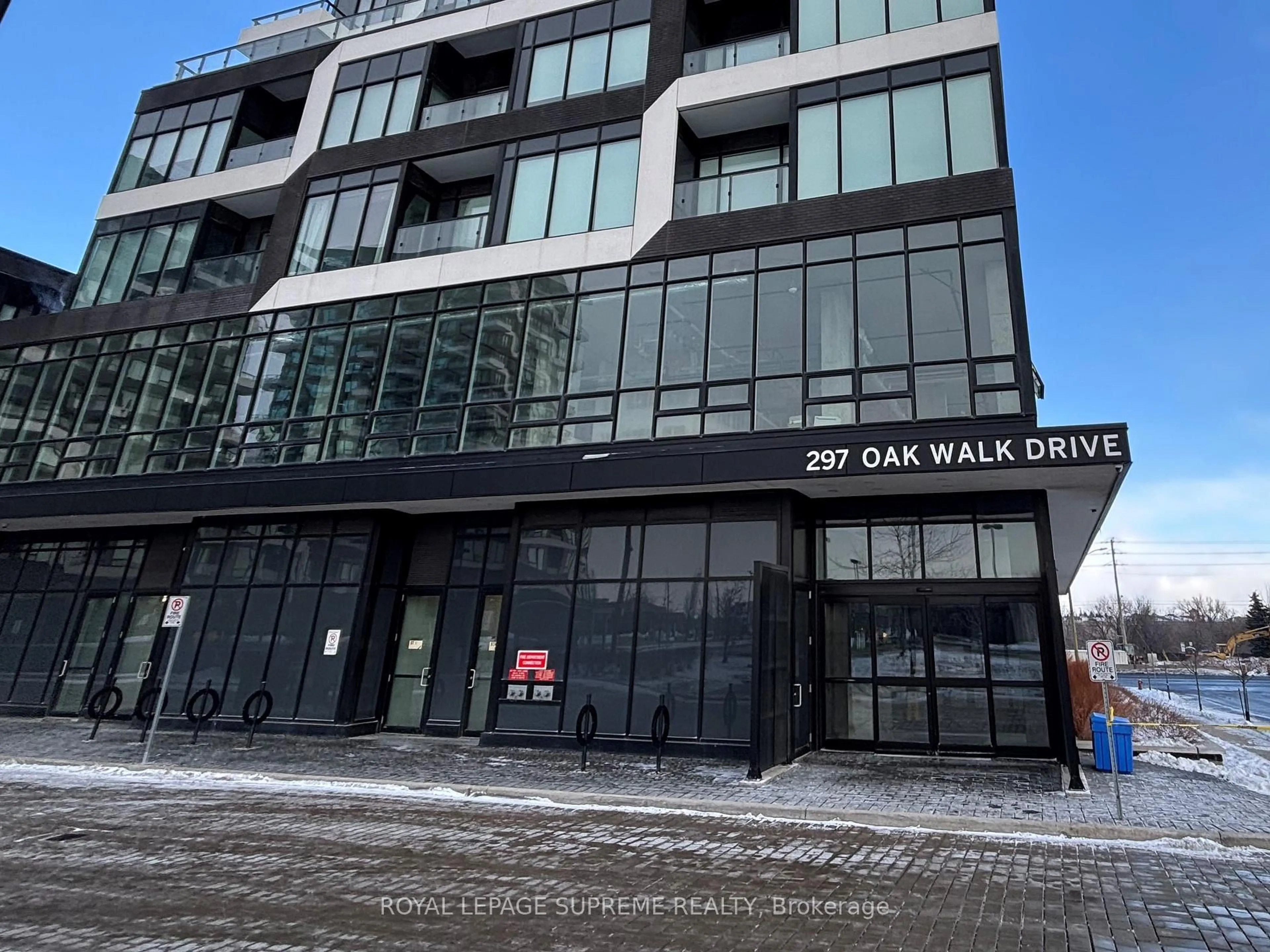 Unknown for 297 Oak Walk Dr #2010, Oakville Ontario L6H 3R6