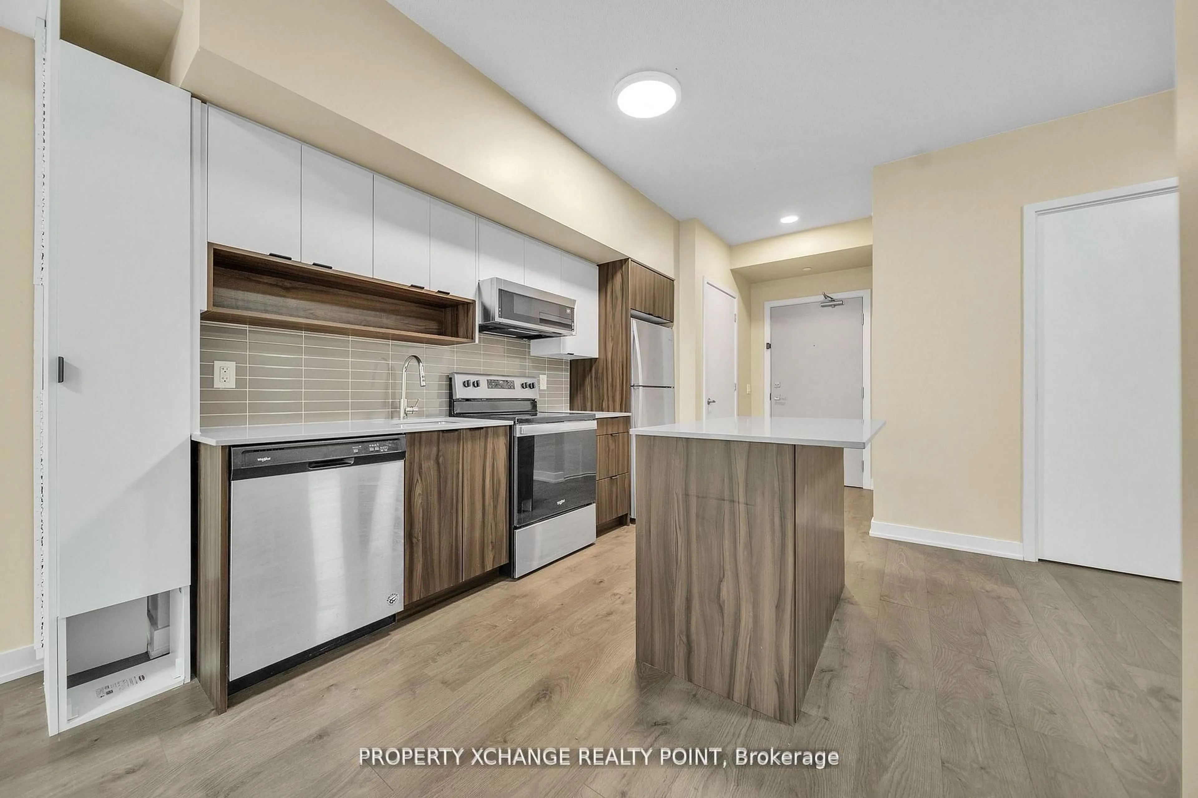 Open concept kitchen, unknown for 1117 Cooke Blvd #A107, Burlington Ontario L7T 0C6