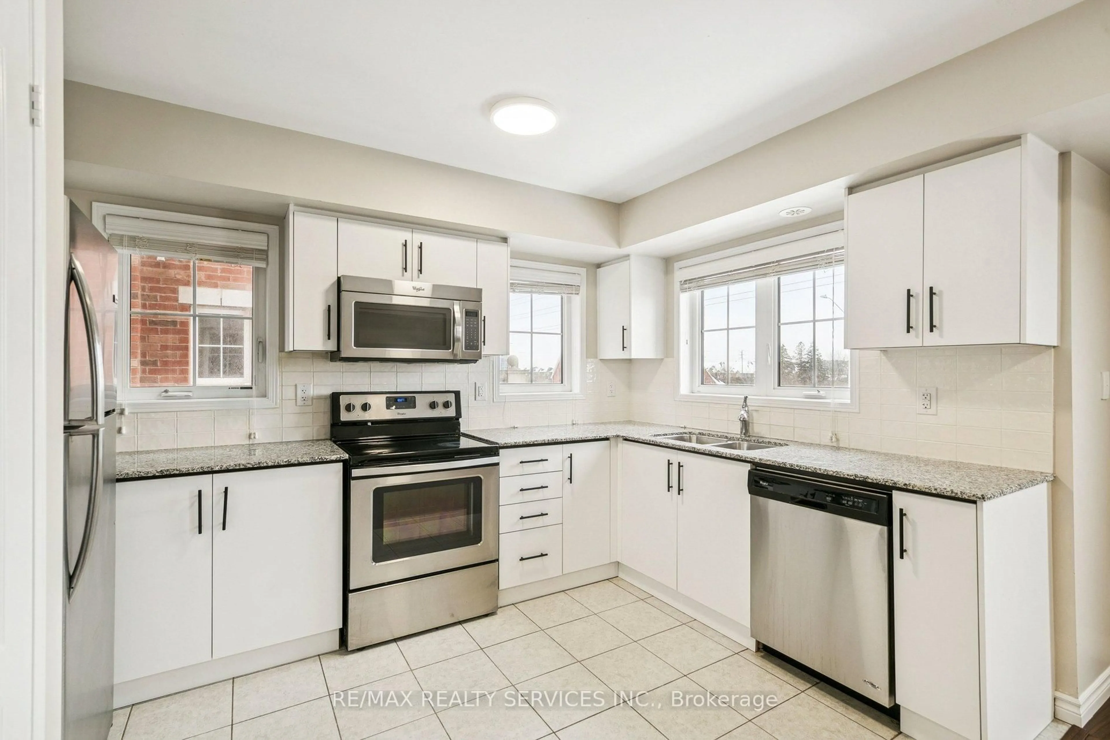 Unknown for 2504 Post Rd #22, Oakville Ontario L6H 0G6