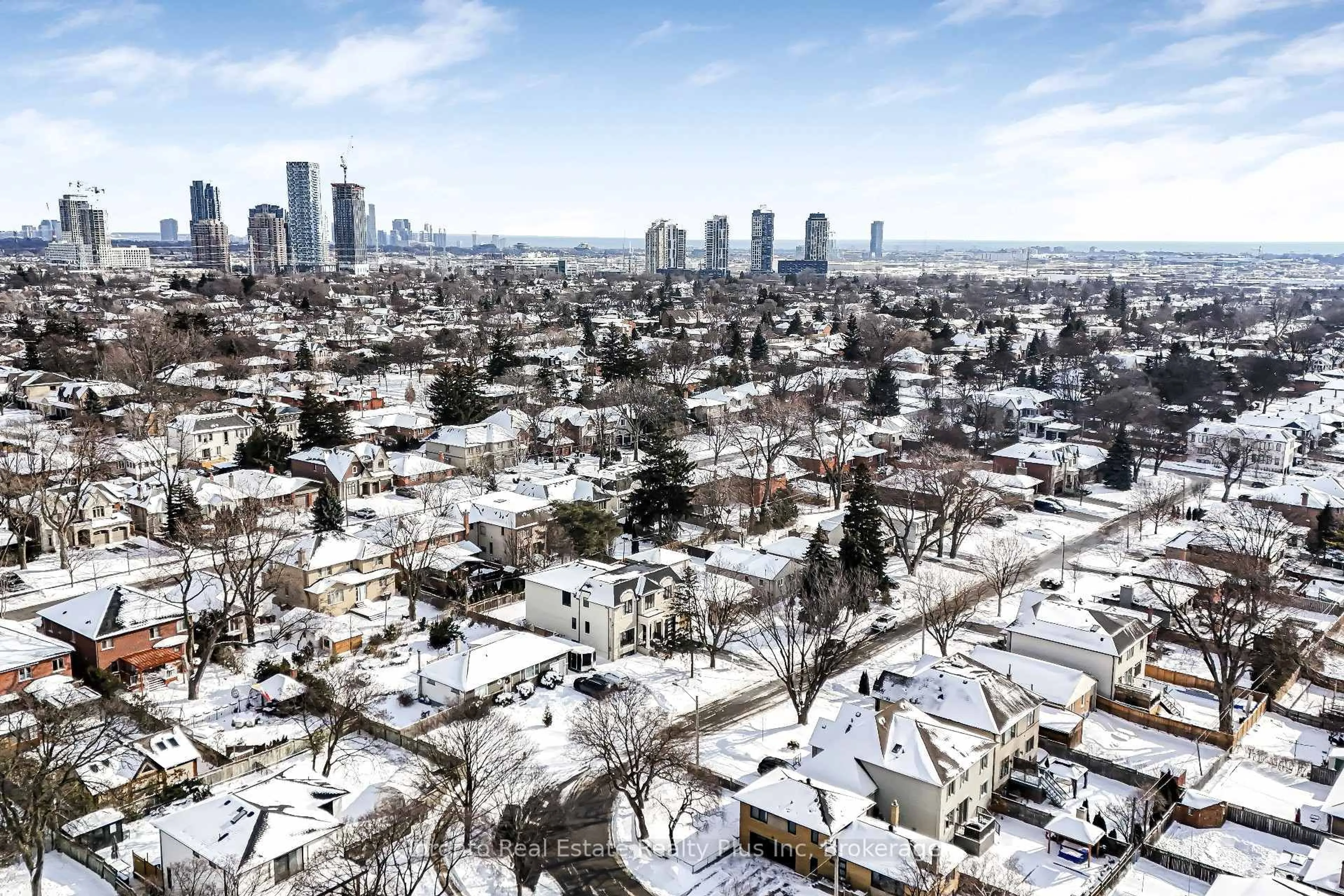 A pic from outside/outdoor area/front of a property/back of a property/a pic from drone, city buildings view from balcony for 25 Cronin Dr, Toronto Ontario M9B 4T7