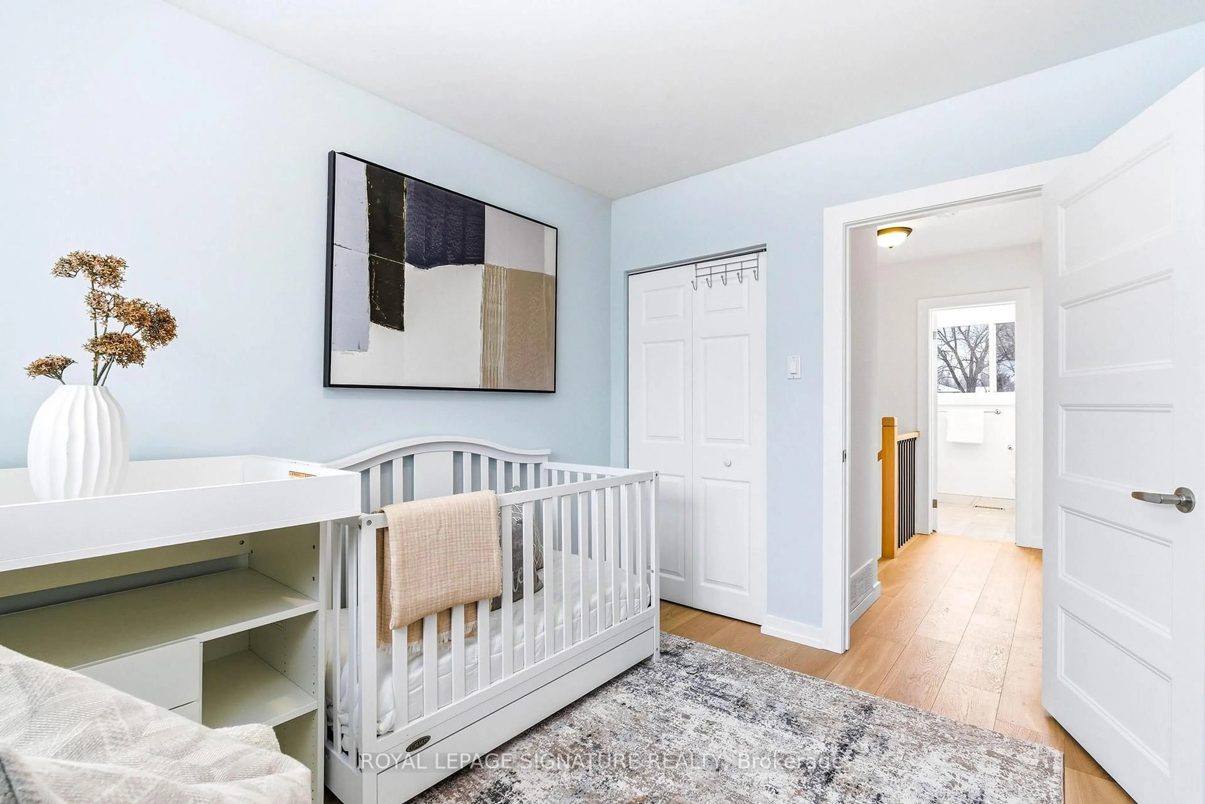 Indoor entryway for 1271 Canford Cres, Mississauga Ontario L5J 3M9