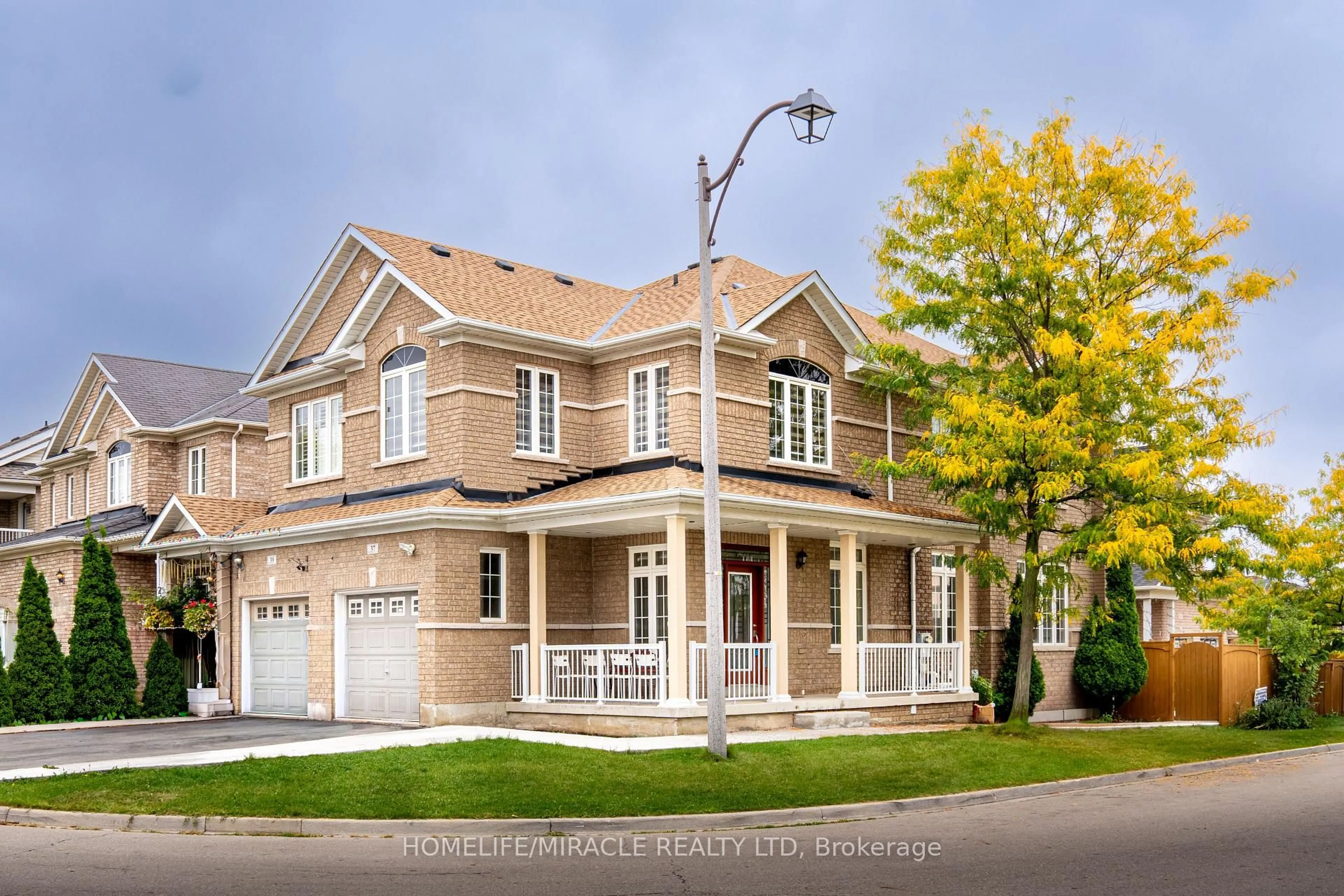 Home with vinyl exterior material, street for 37 Calm Waters Cres, Brampton Ontario L6V 4R9