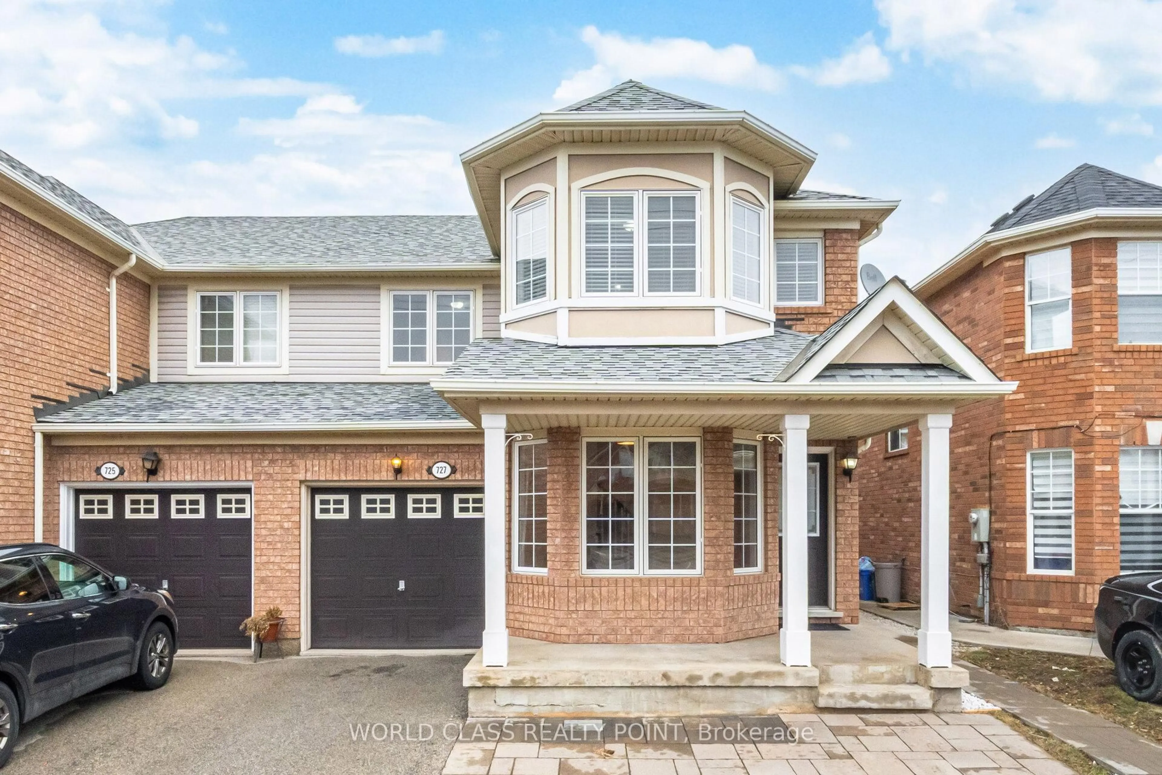 Home with brick exterior material, street for 727 Thompson Rd, Milton Ontario L9T 5W8