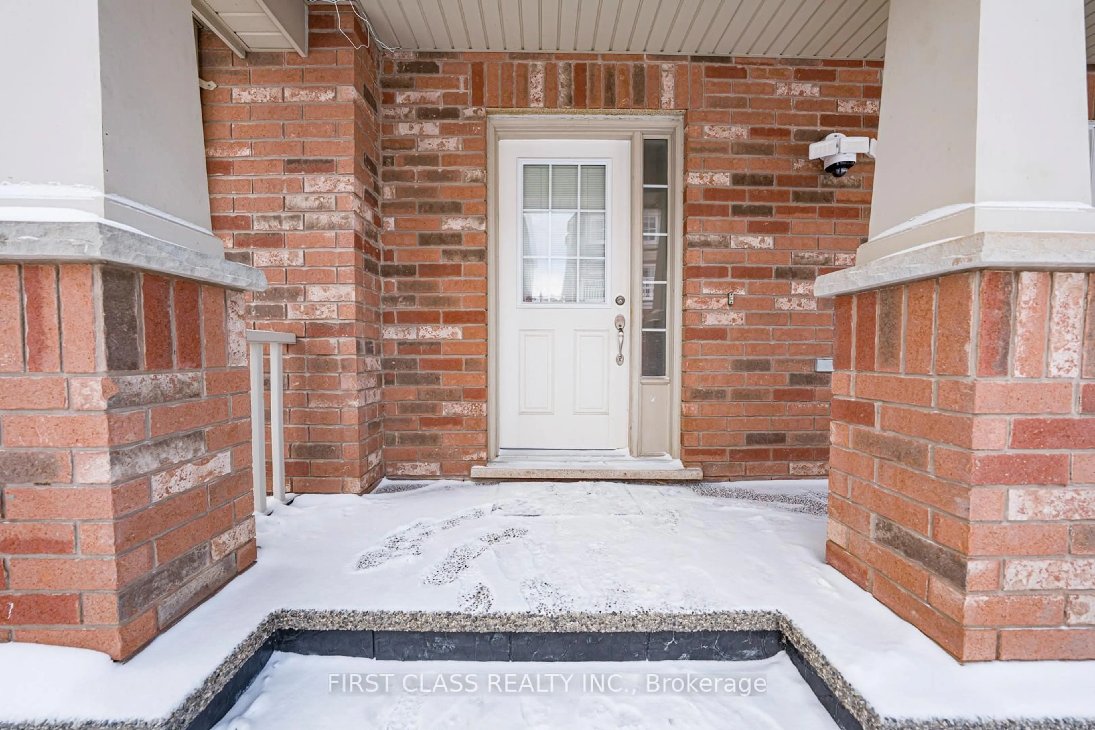 Indoor entryway for 238 Whetham Hts, Milton Ontario L9T 0P2