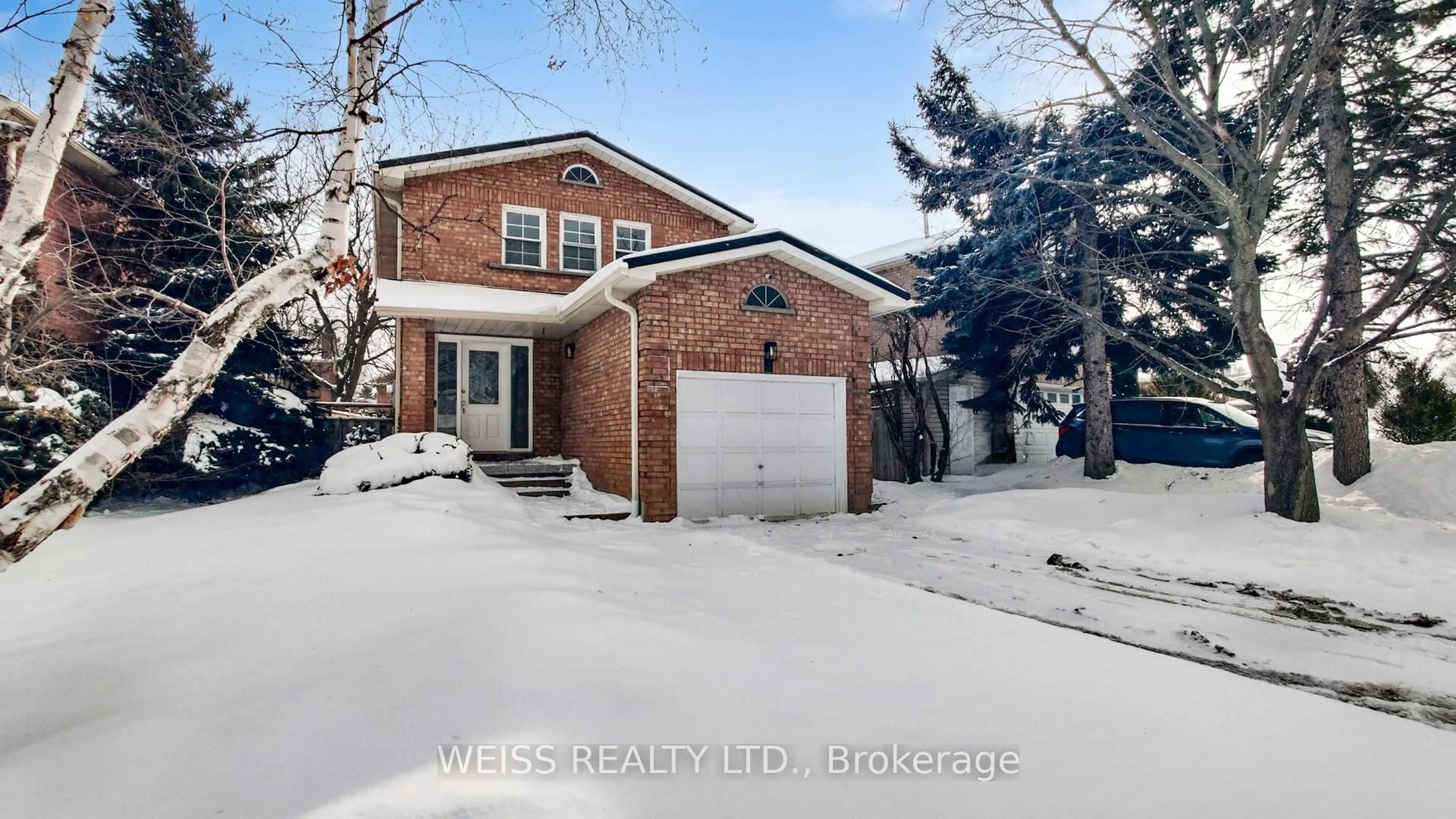 Home with brick exterior material, street for 9 Tralee St, Brampton Ontario L6Z 2X4