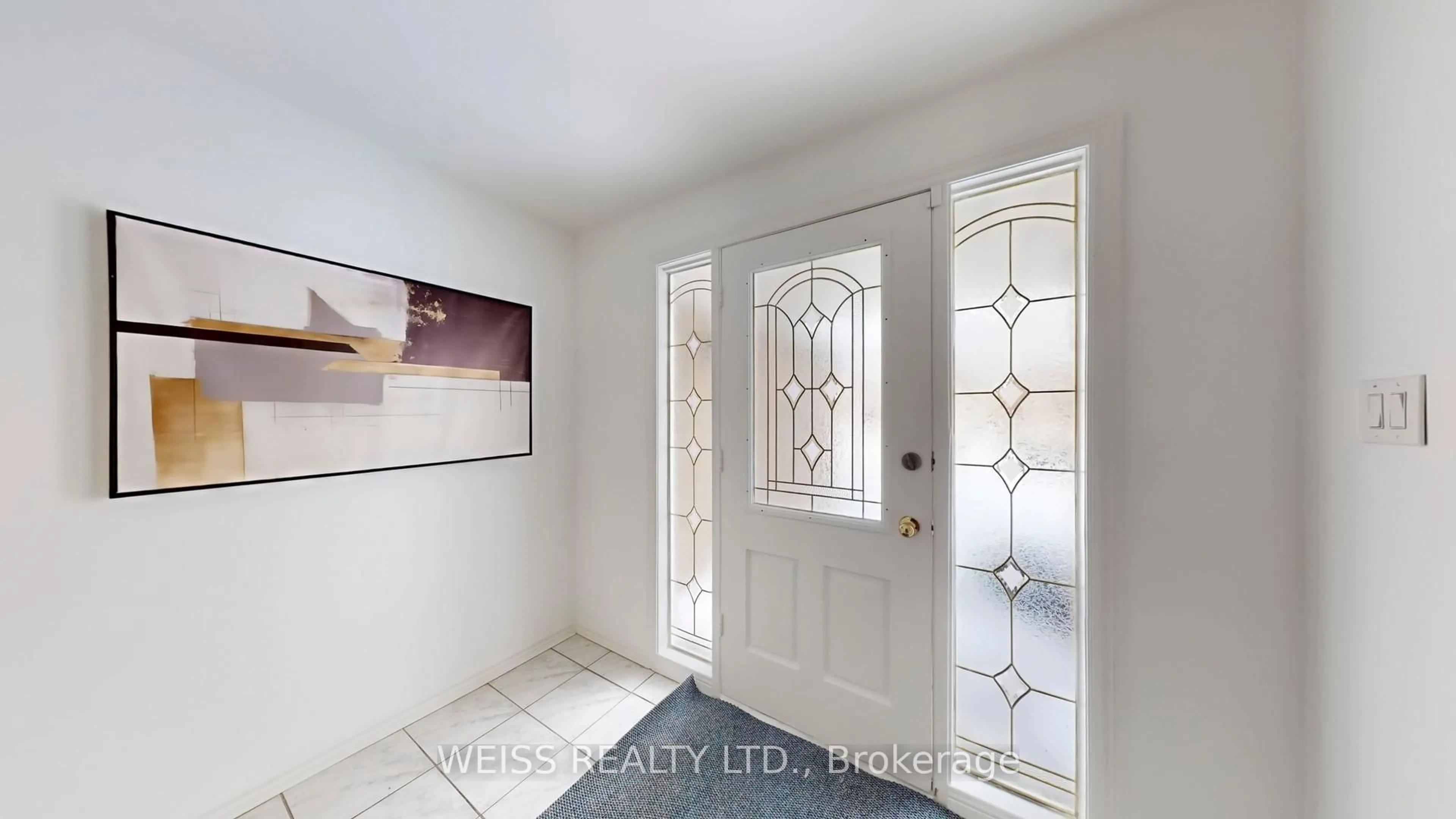Indoor entryway for 9 Tralee St, Brampton Ontario L6Z 2X4
