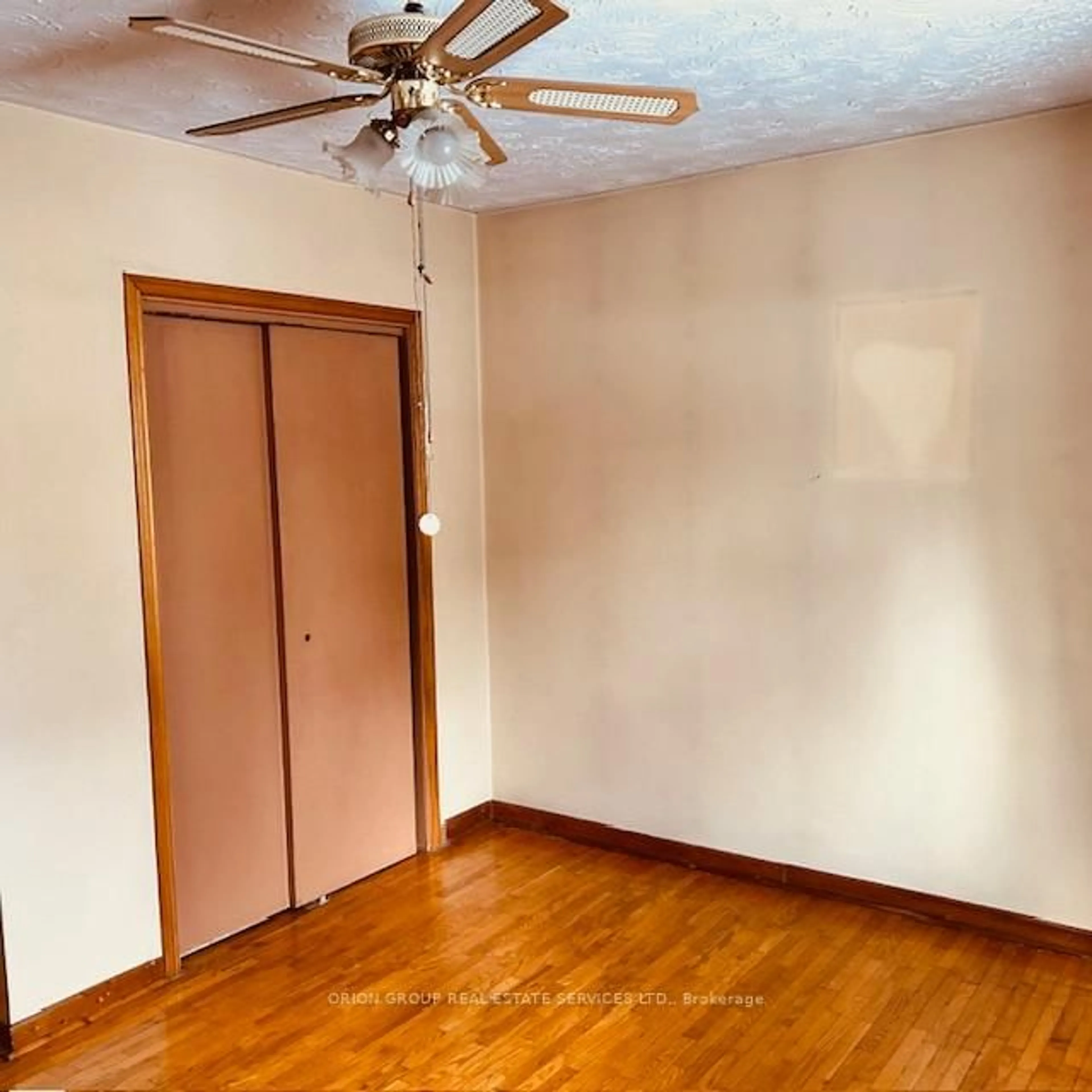 A pic of a room for 279 Mcroberts Ave, Toronto Ontario M6E 4P8
