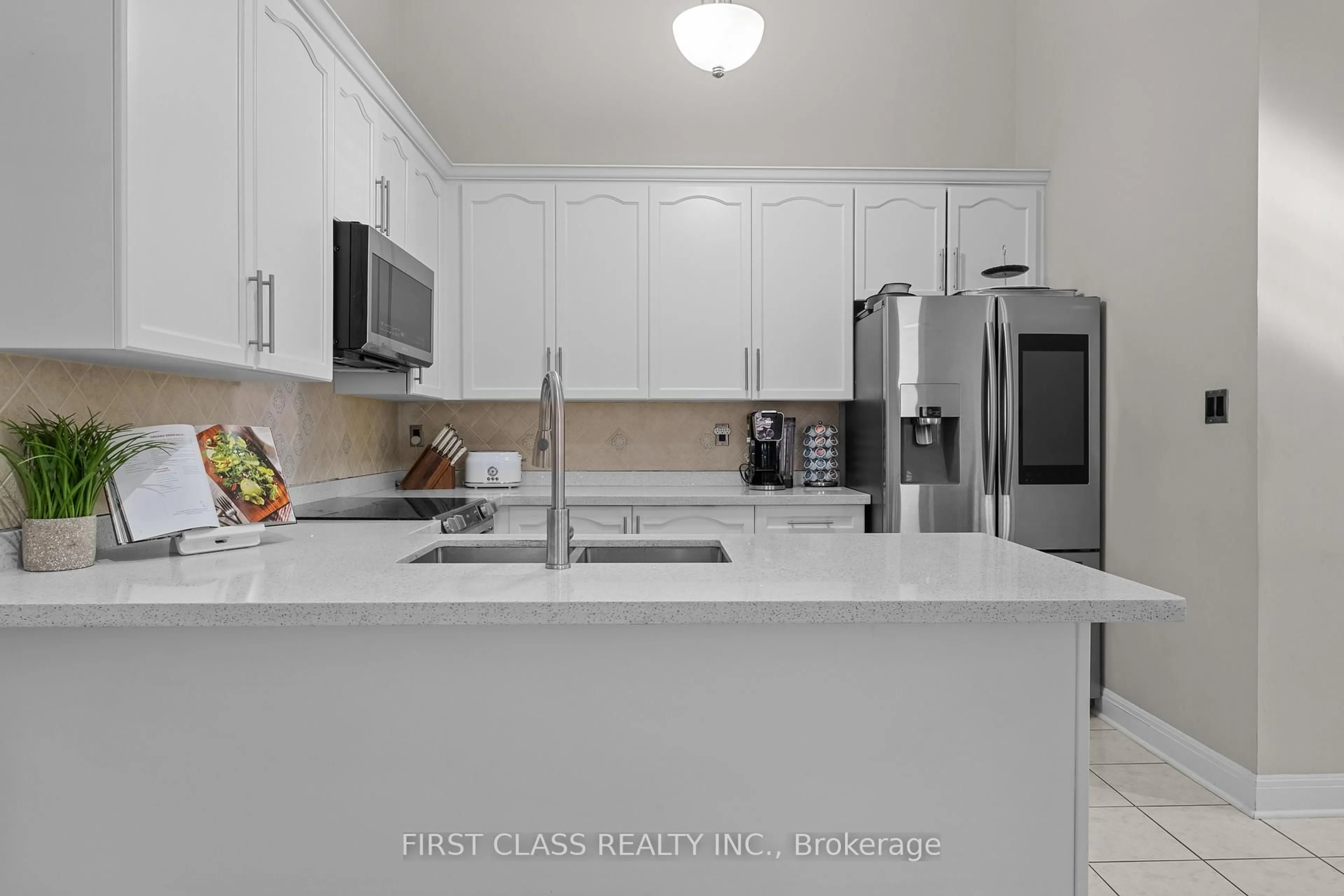 Unknown for 15 Belinda Dr, Brampton Ontario L7A 2W7