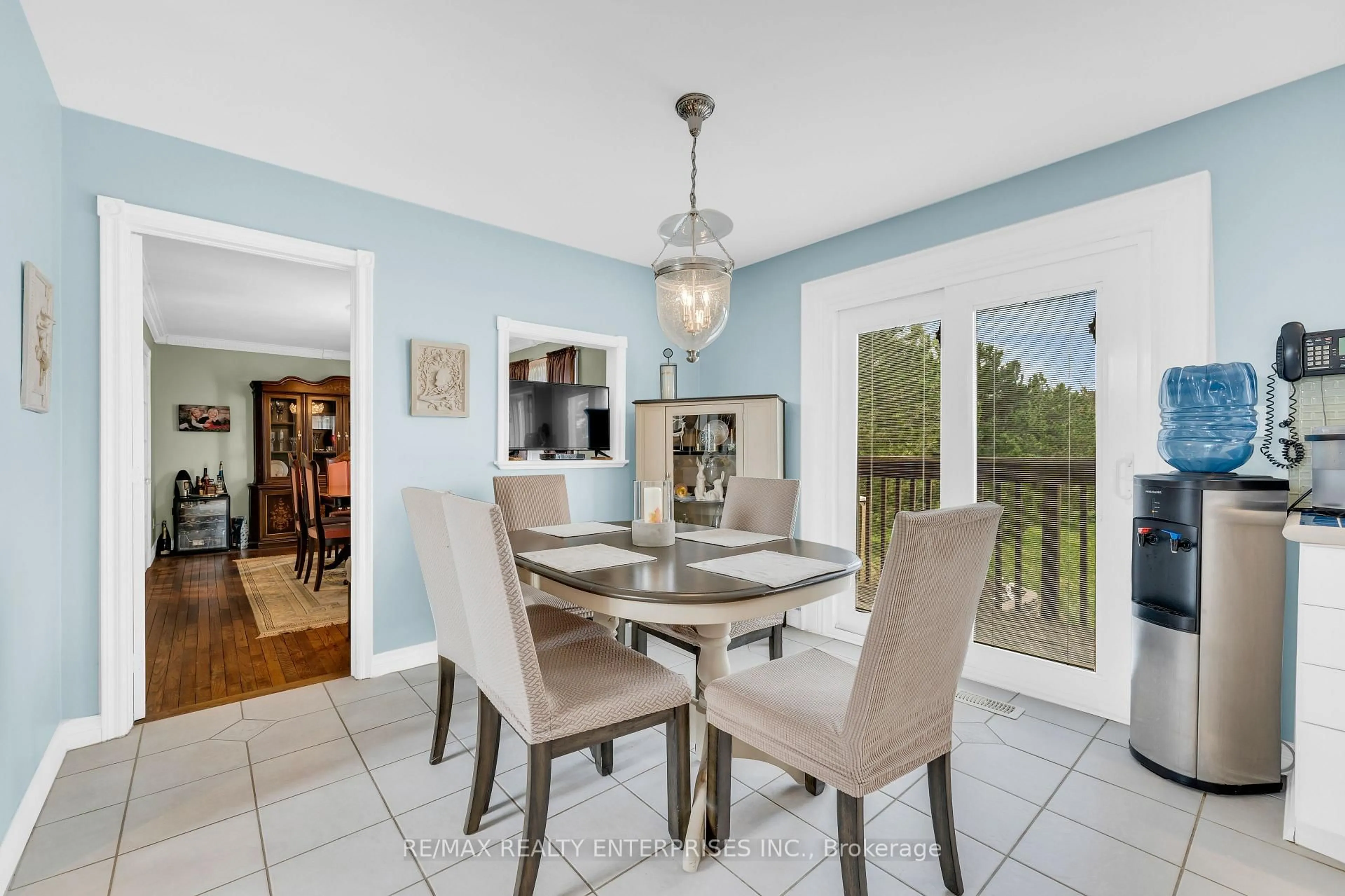 Dining room, ceramic/tile floor for 767 Mayfield Rd, Brampton Ontario L7A 0C5