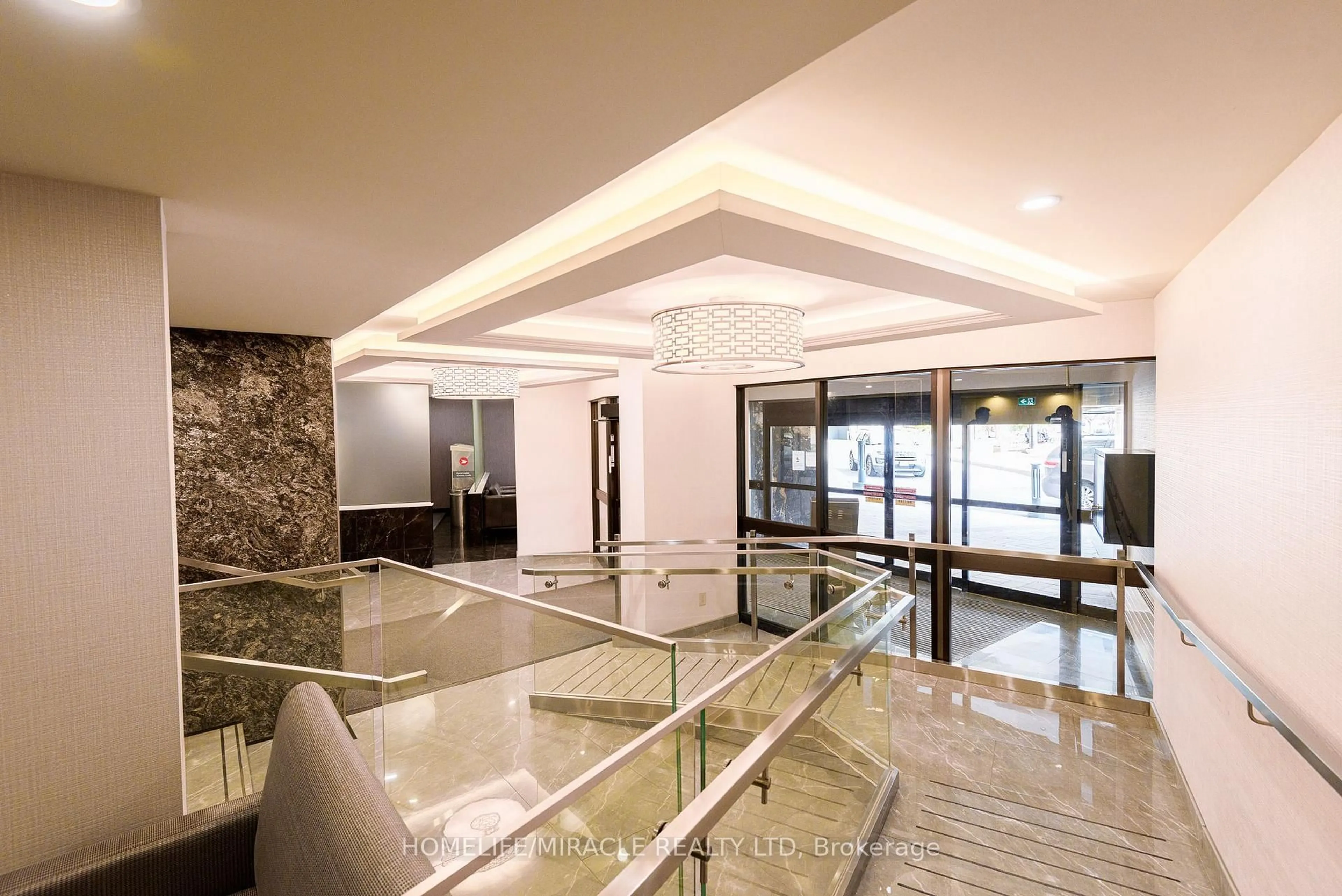 Lobby for 714 The West Mall Rd #903, Toronto Ontario M9C 4X1