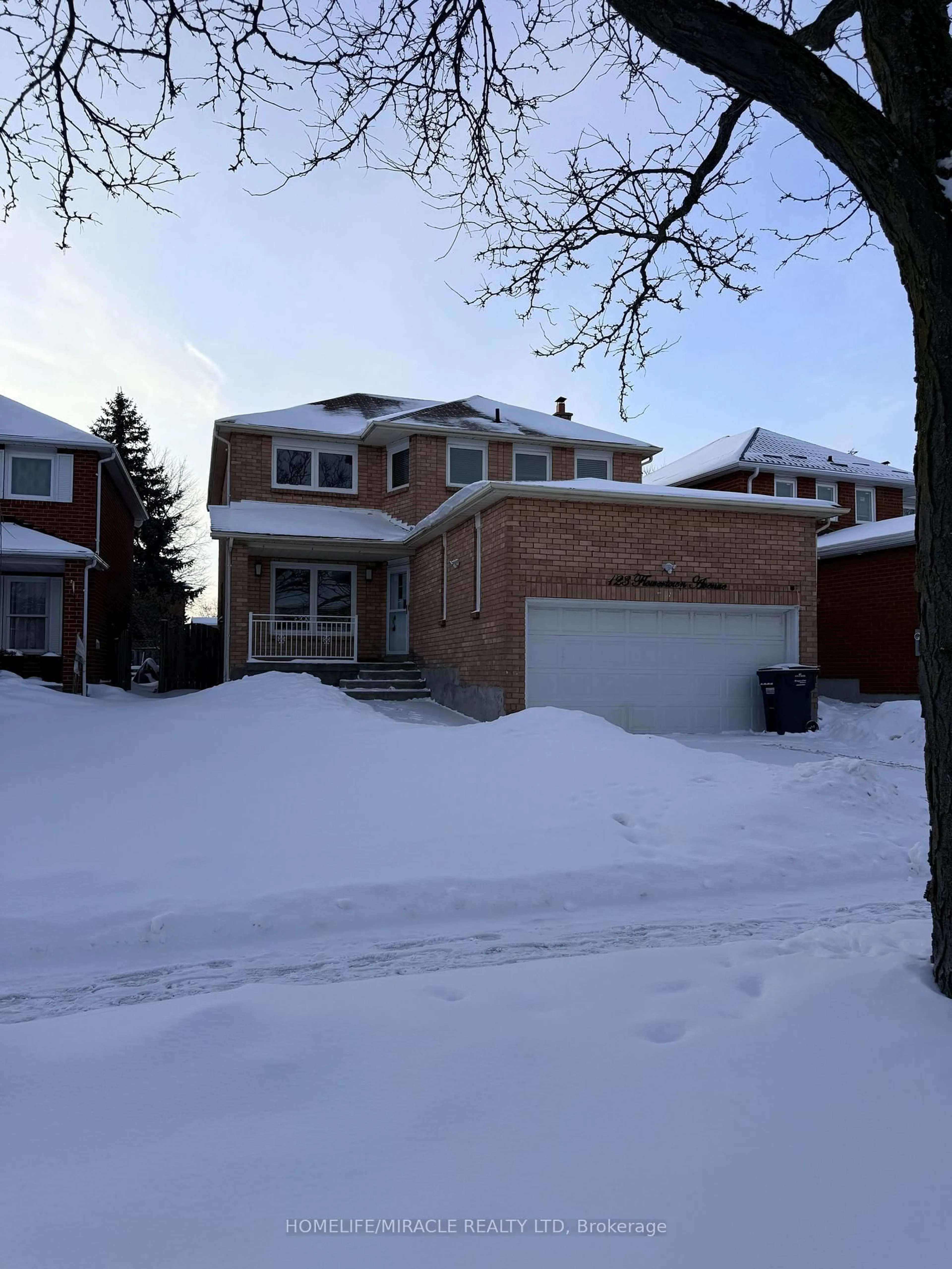 Home with brick exterior material, street for 123 Flowertown Ave, Brampton Ontario L6X 3Y7